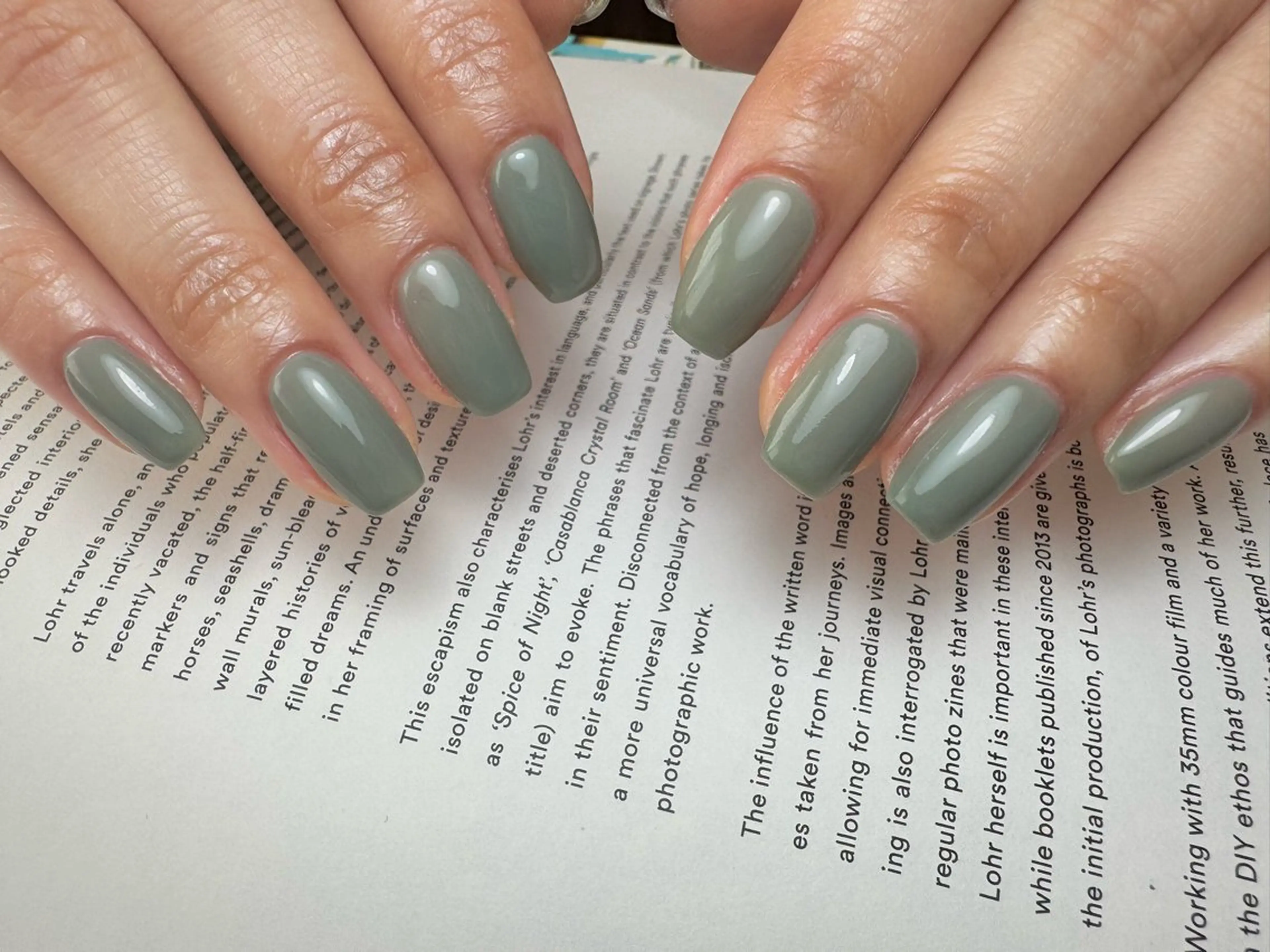 ネイル ワンカラーネイル ハンドネイル 白日-hakubi nail-のネイルデザイン