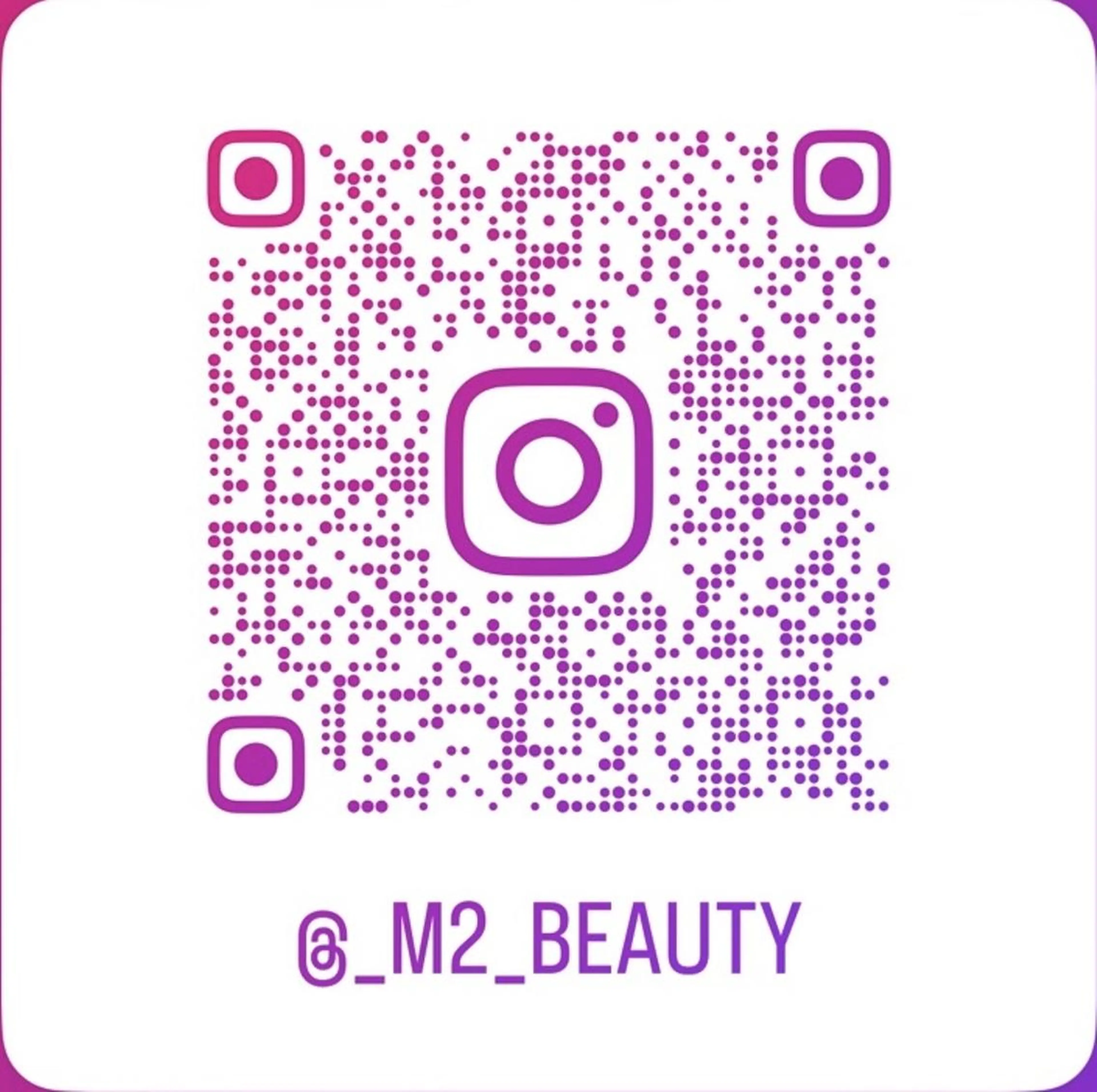 ネイル M2 BEAUTY サロンのネイルデザイン