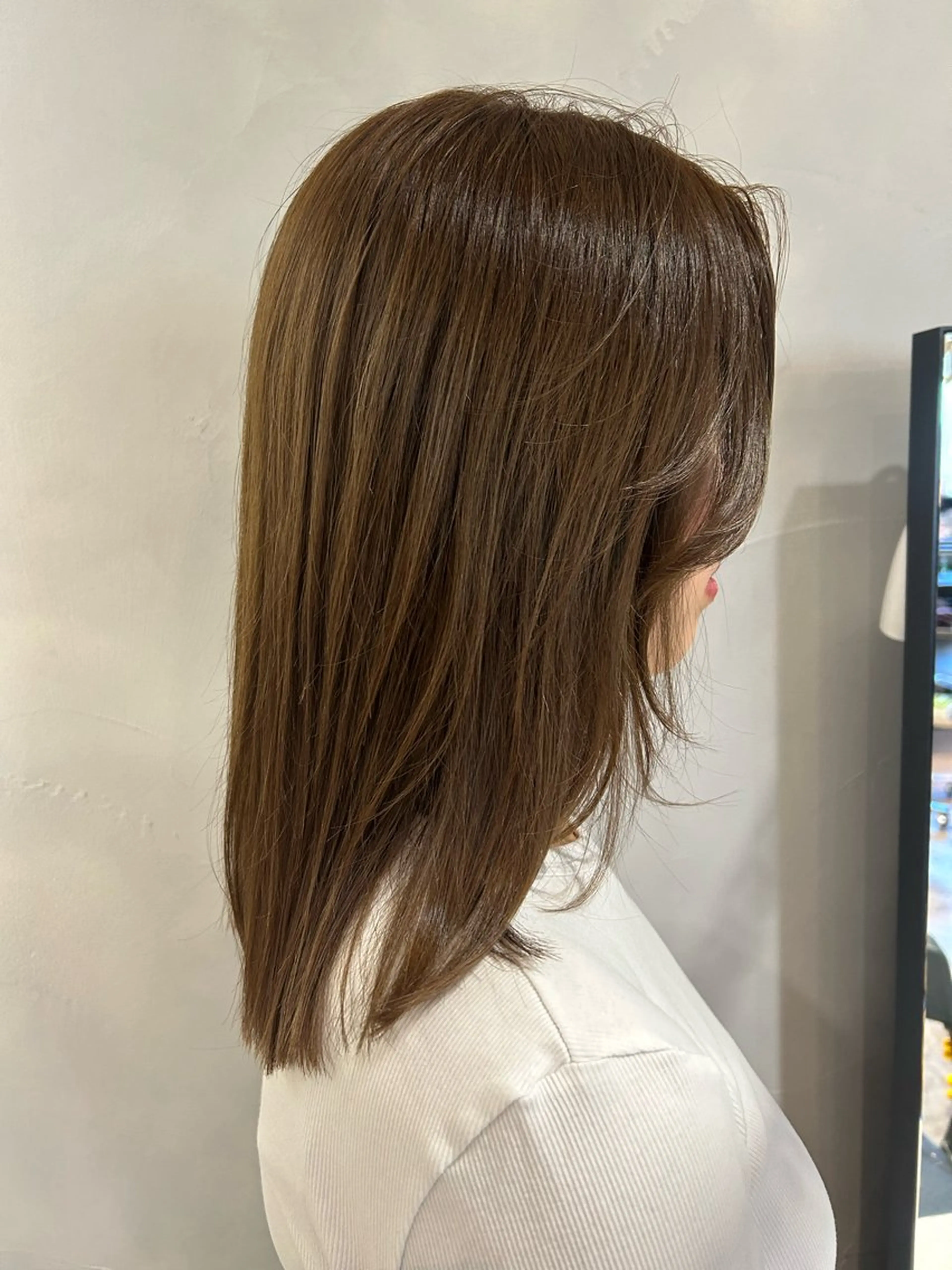 ミディアム カラー IT by ALBUM立川のヘアスタイル