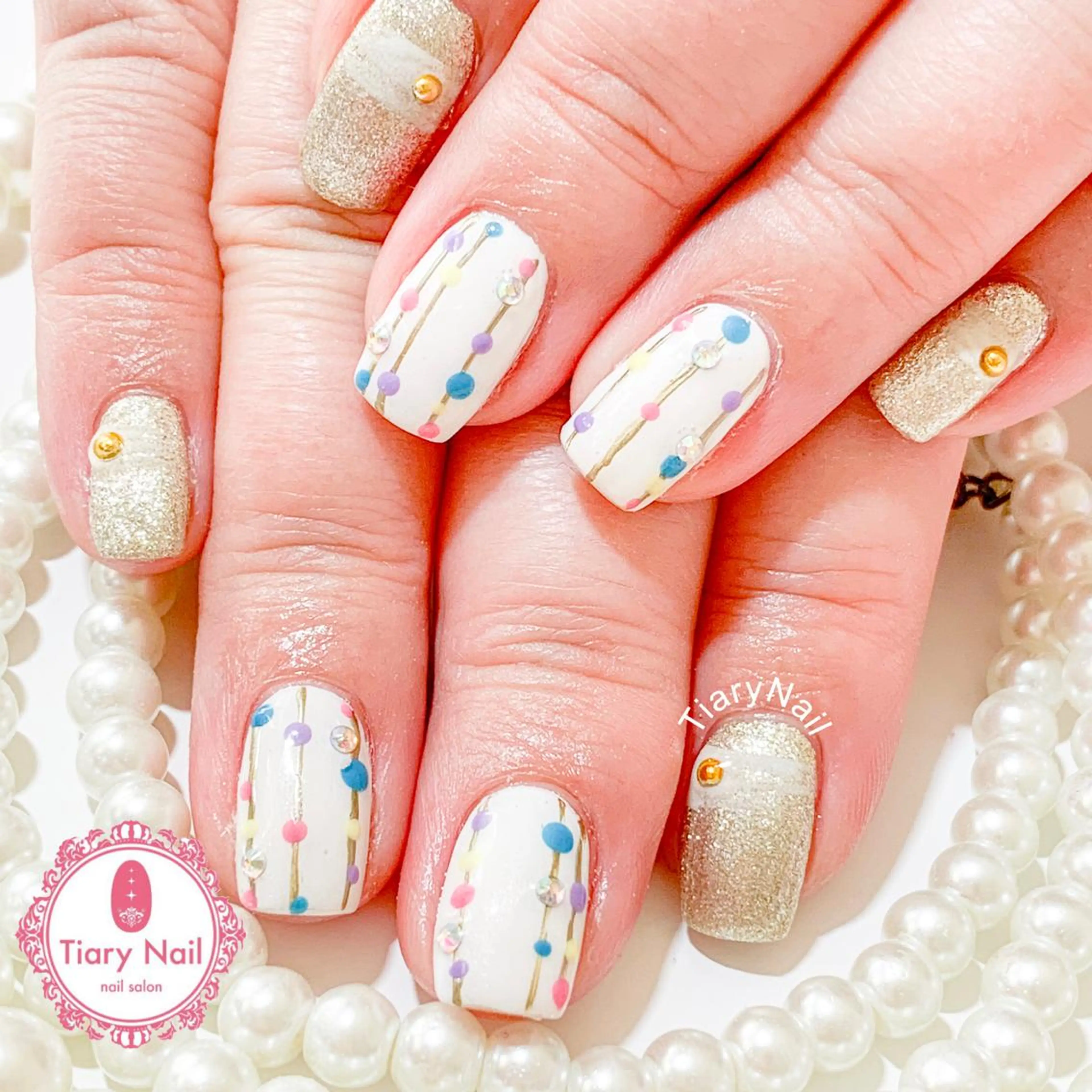 ネイル 桜ネイル 成人式 オフィスネイル ハンドネイル 💗🪽Tiary Nail🪽💗のネイルデザイン