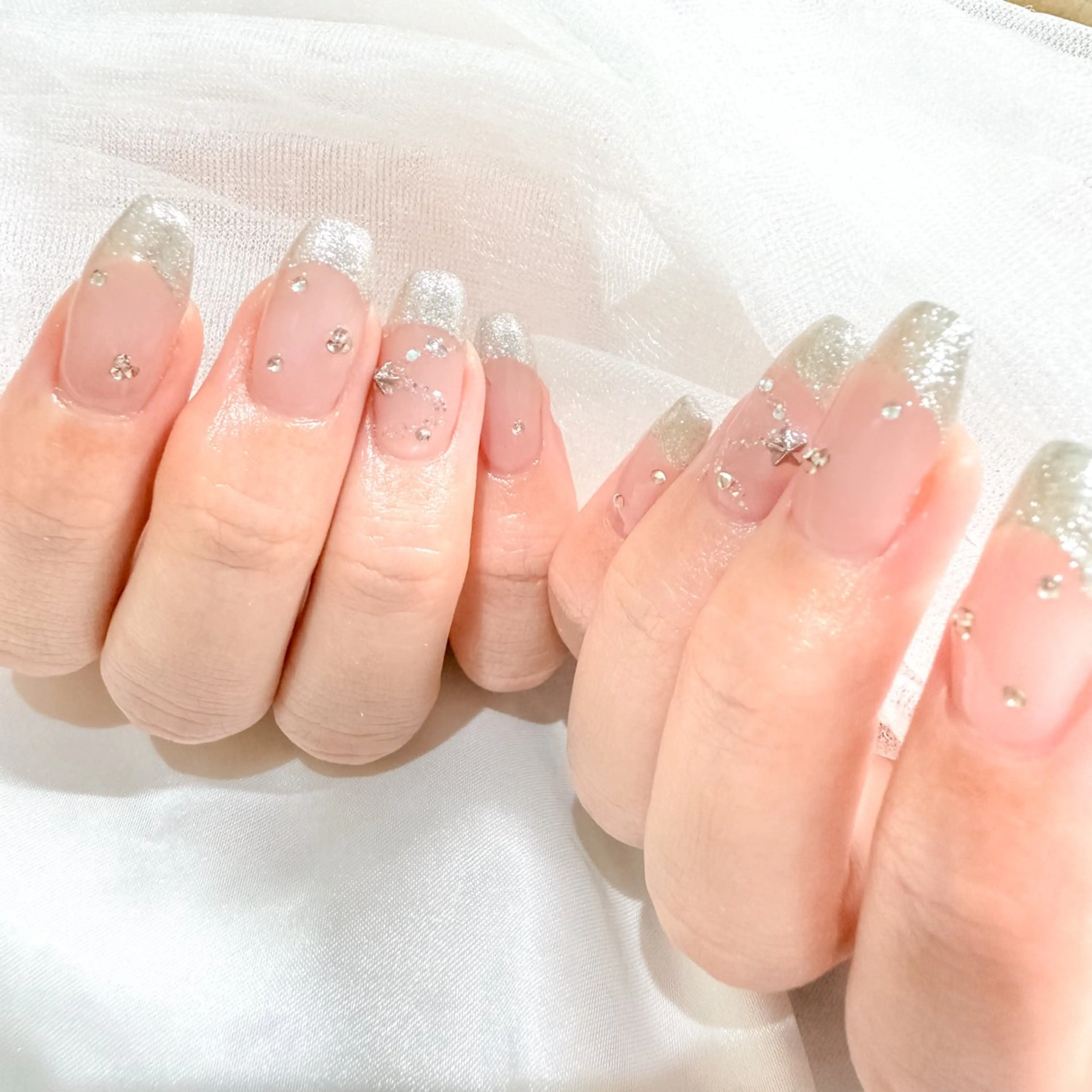 ネイル ハンドネイル Lutena🎹 伊藤のネイルデザイン