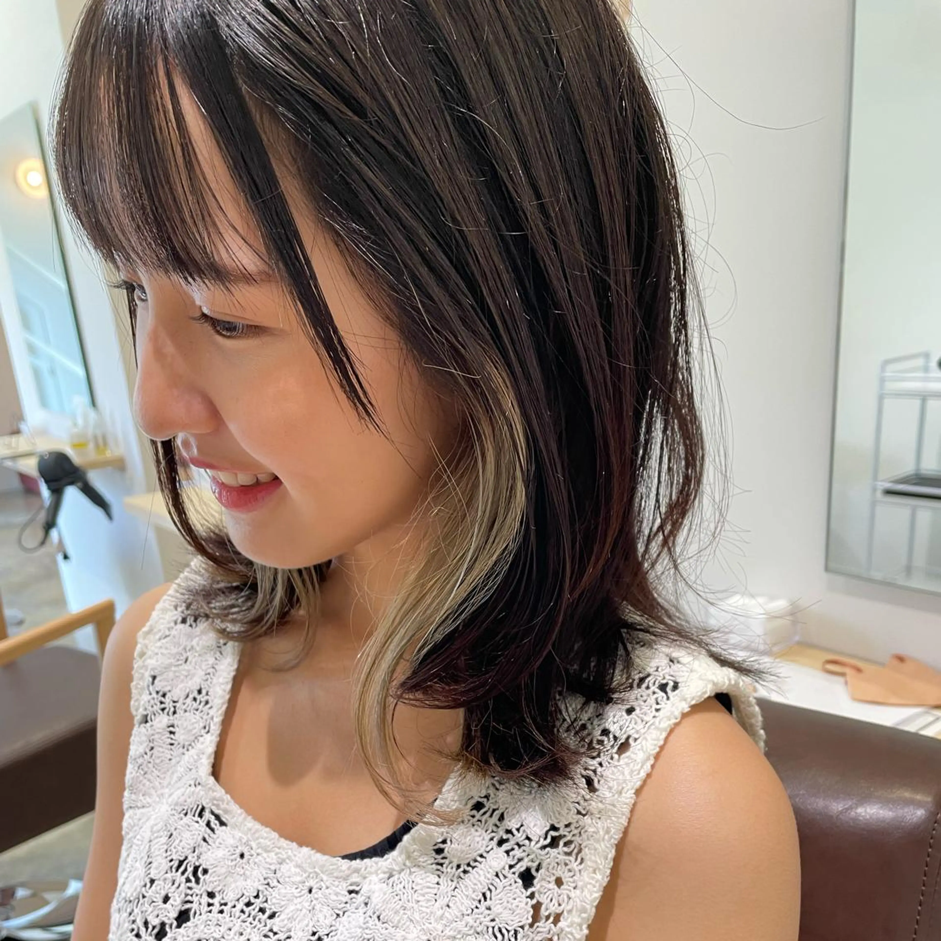ミディアム カラー イヤリングカラー レイヤーカット ヘアカラー 北九州美容室 🕊️わかな✂︎のヘアスタイル
