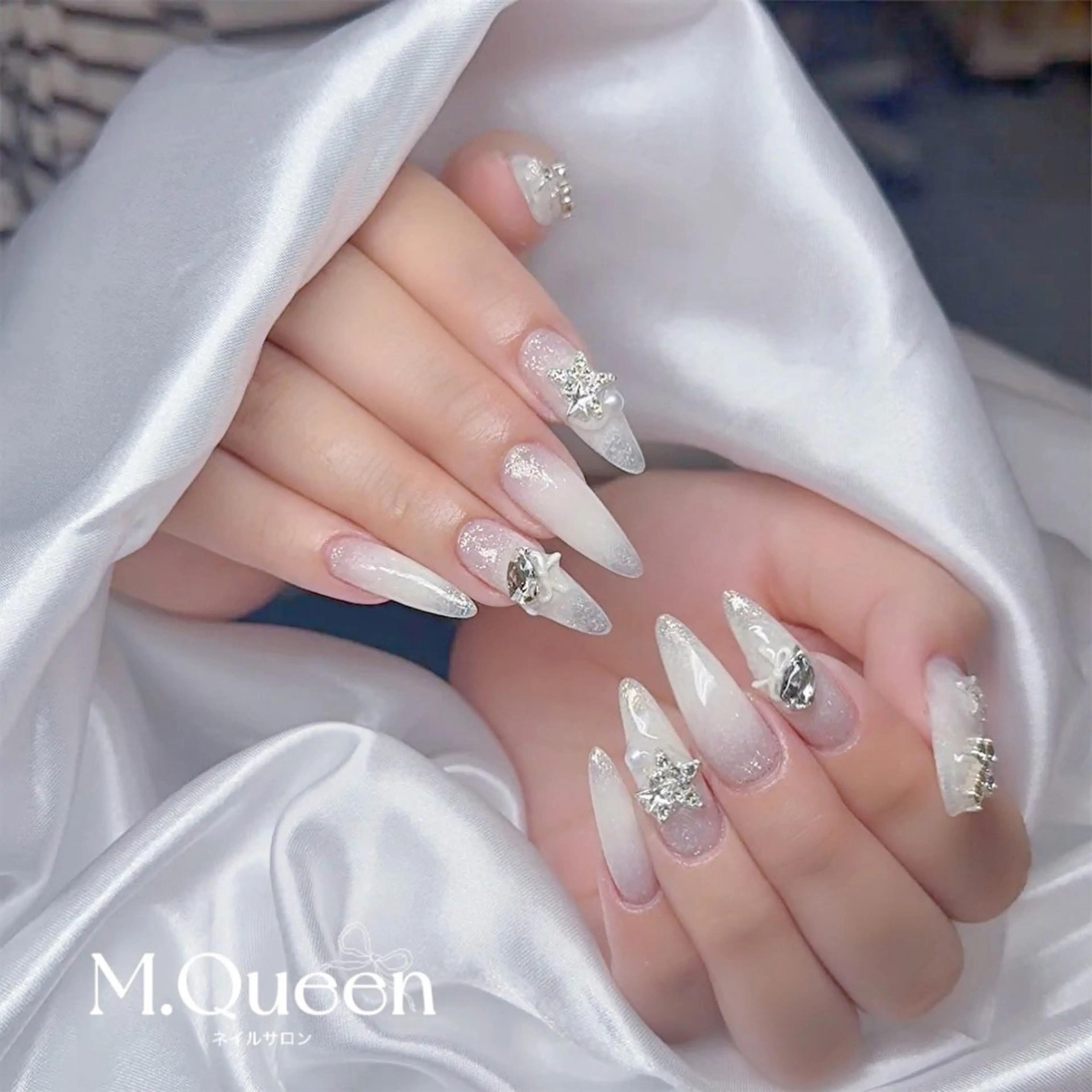 ネイル MQueen ネイルサロンのネイルデザイン