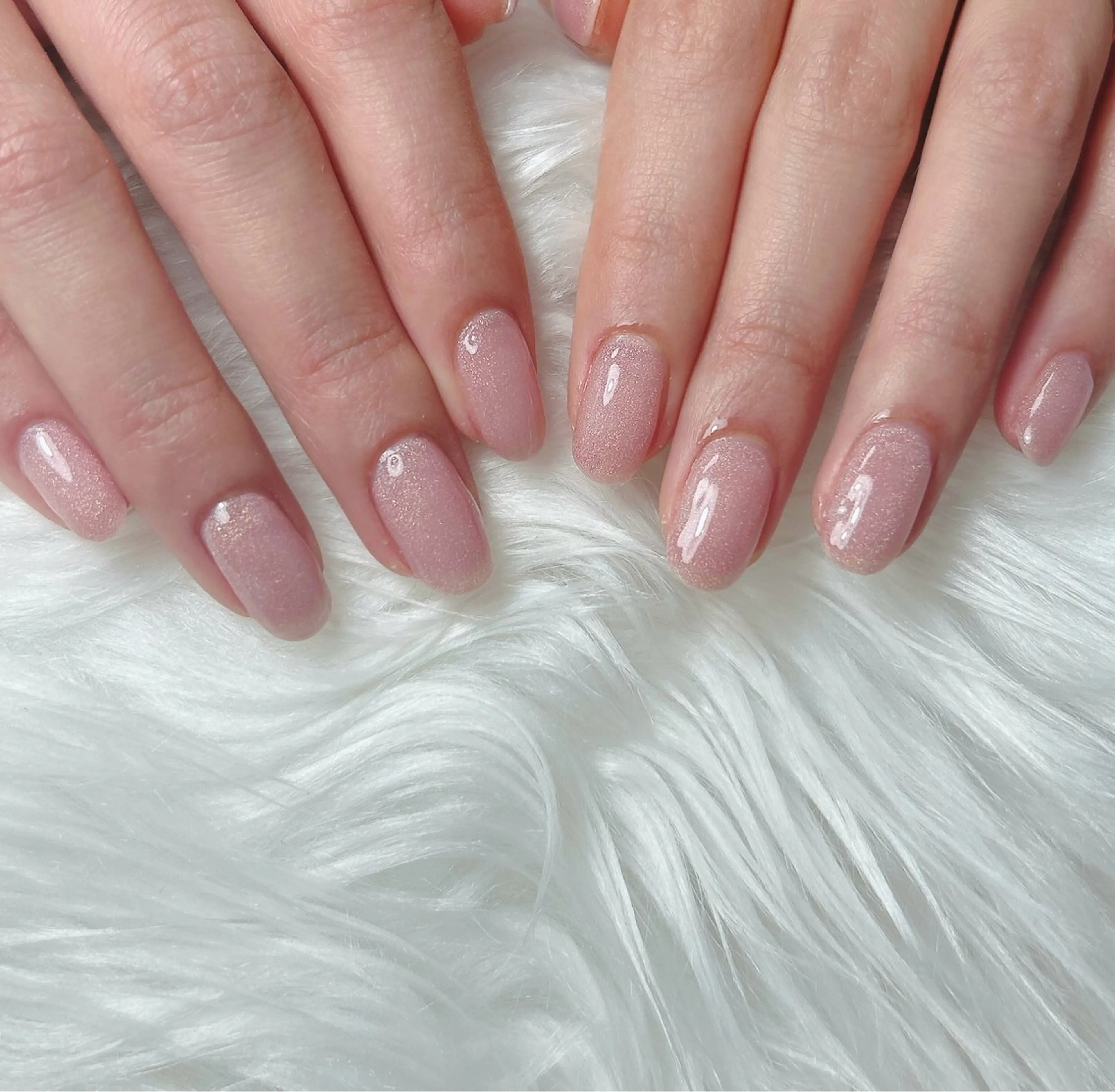 ネイル キラキラネイル ラメ(グリッター) マグネットネイル ワンカラーネイル ピンク LittleMimi Nails安土のネイルデザイン