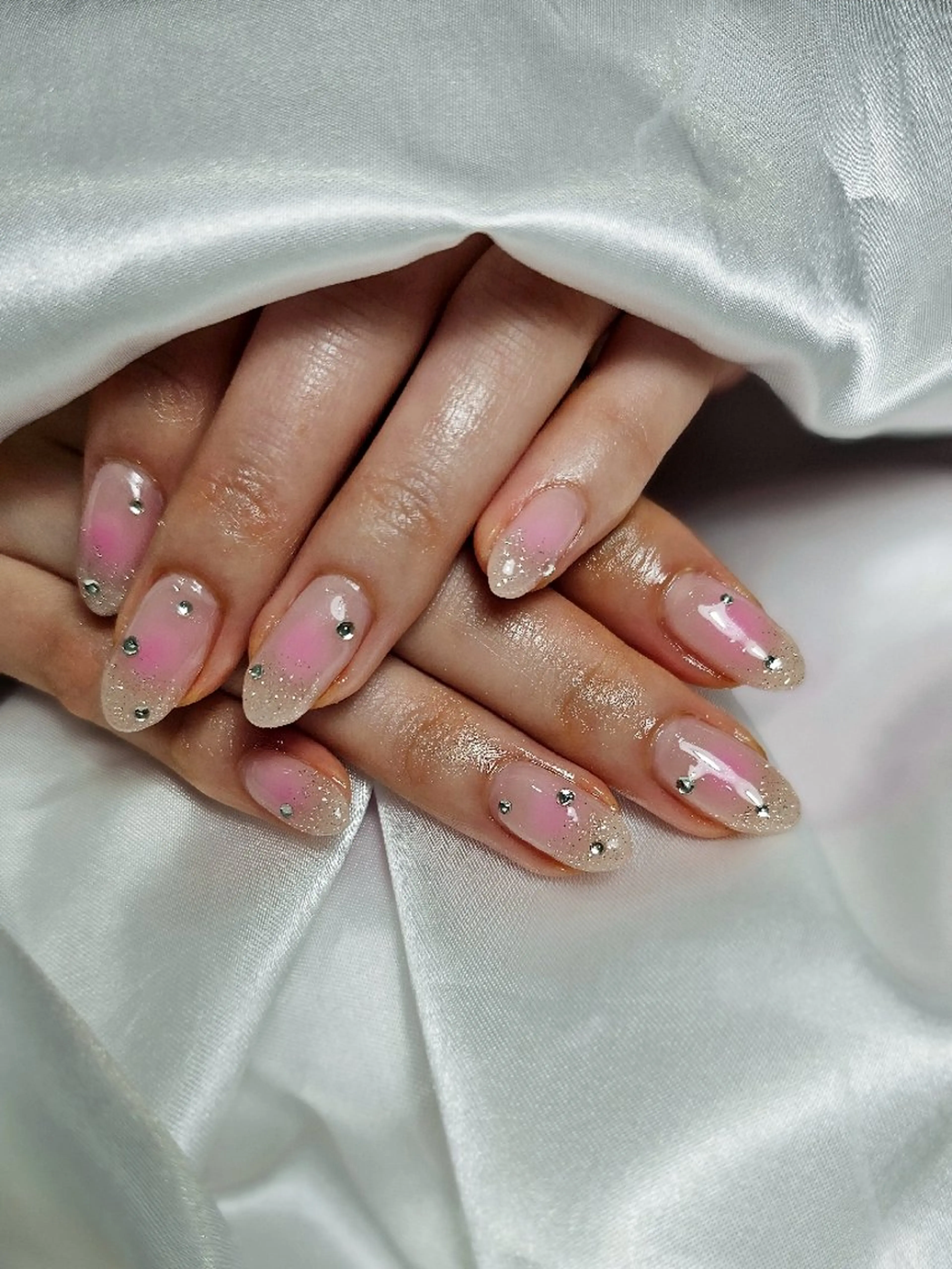 ネイル チークネイル フラッシュネイル ジェルネイル Ra: Nail   라: 네일のネイルデザイン