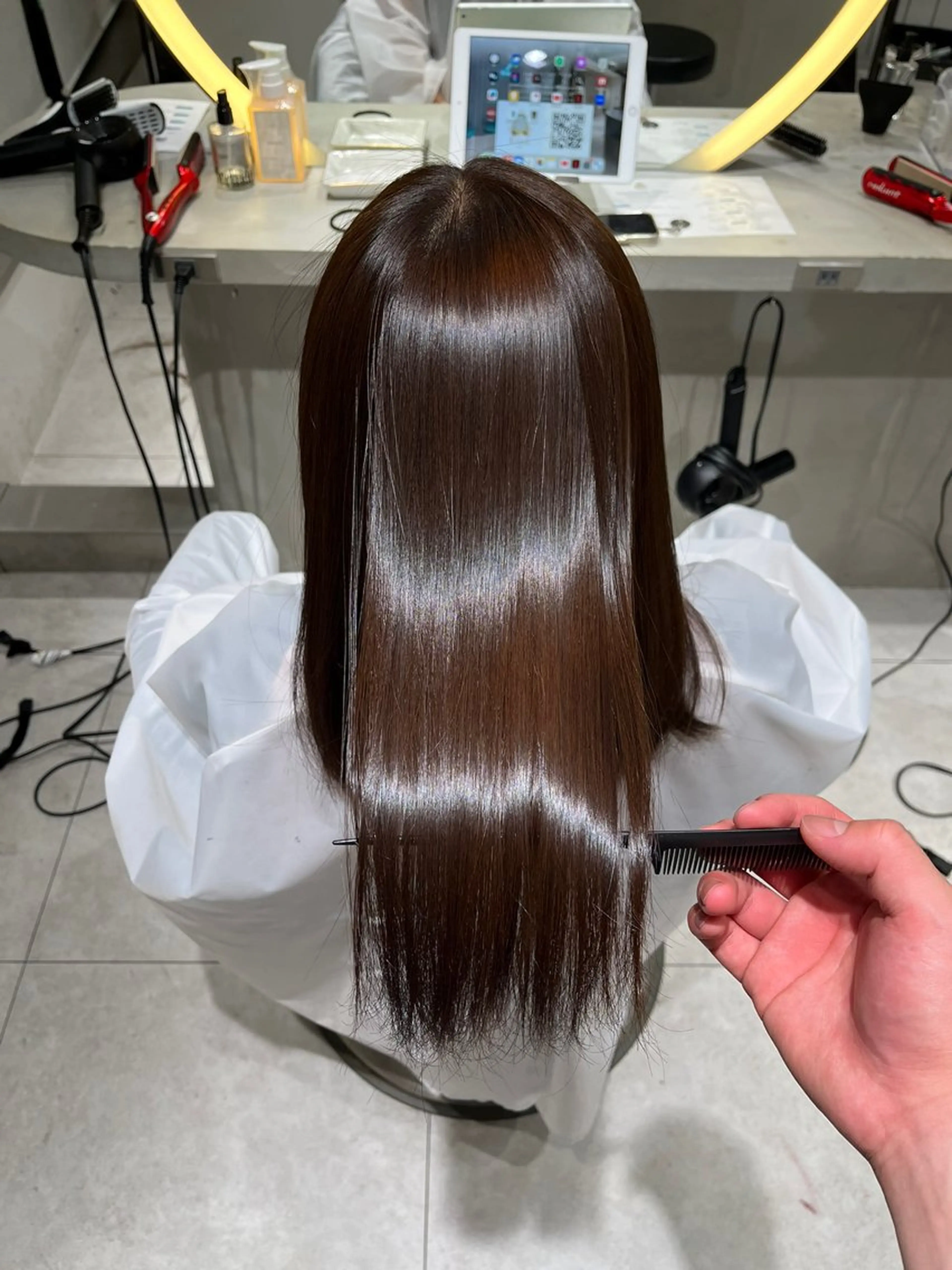 ミディアム パーマ カット 縮毛矯正 ブリーチ縮毛 レイヤーカット/加納のヘアスタイル