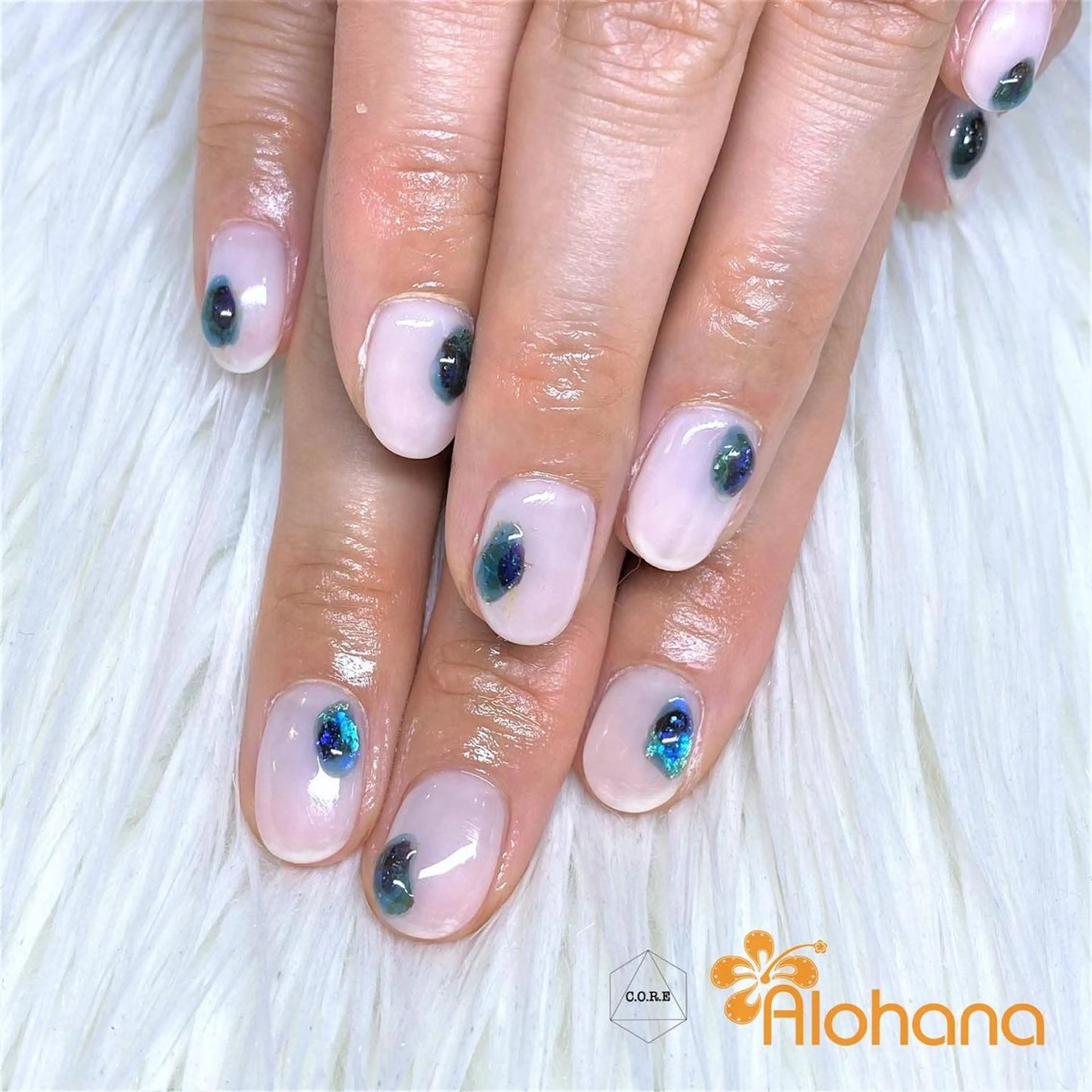 ネイル ラメ(グリッター) ラメグラデーション ニュアンスネイル Alohana所属・Alohana Minaのネイルデザイン