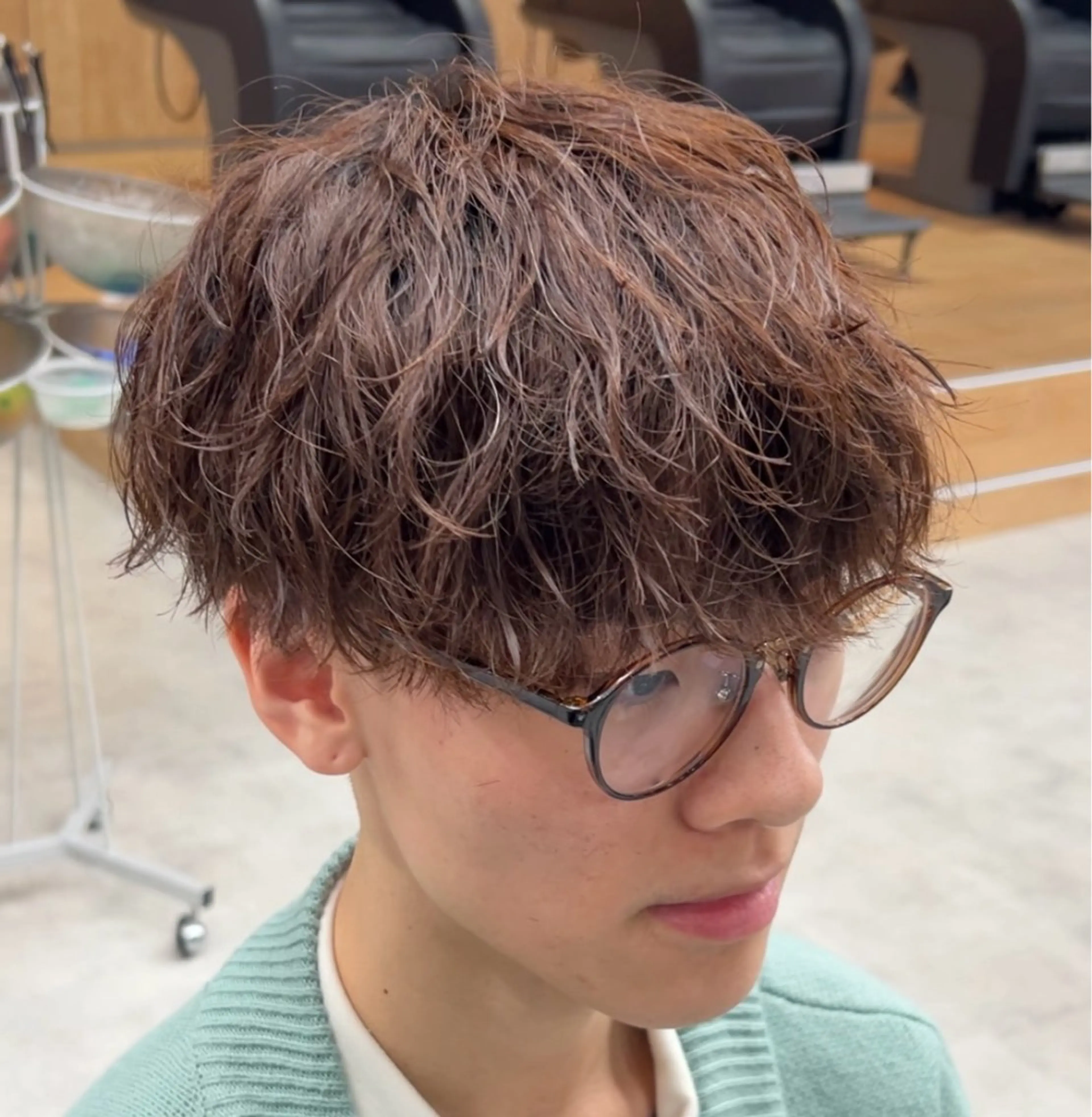 ショート カラー パーマ メンズ メンズパーマ ツイストスパイラルパーマ スパイラルパーマ メンズパーマ/ 新潟駅/佐藤裕のヘアスタイル