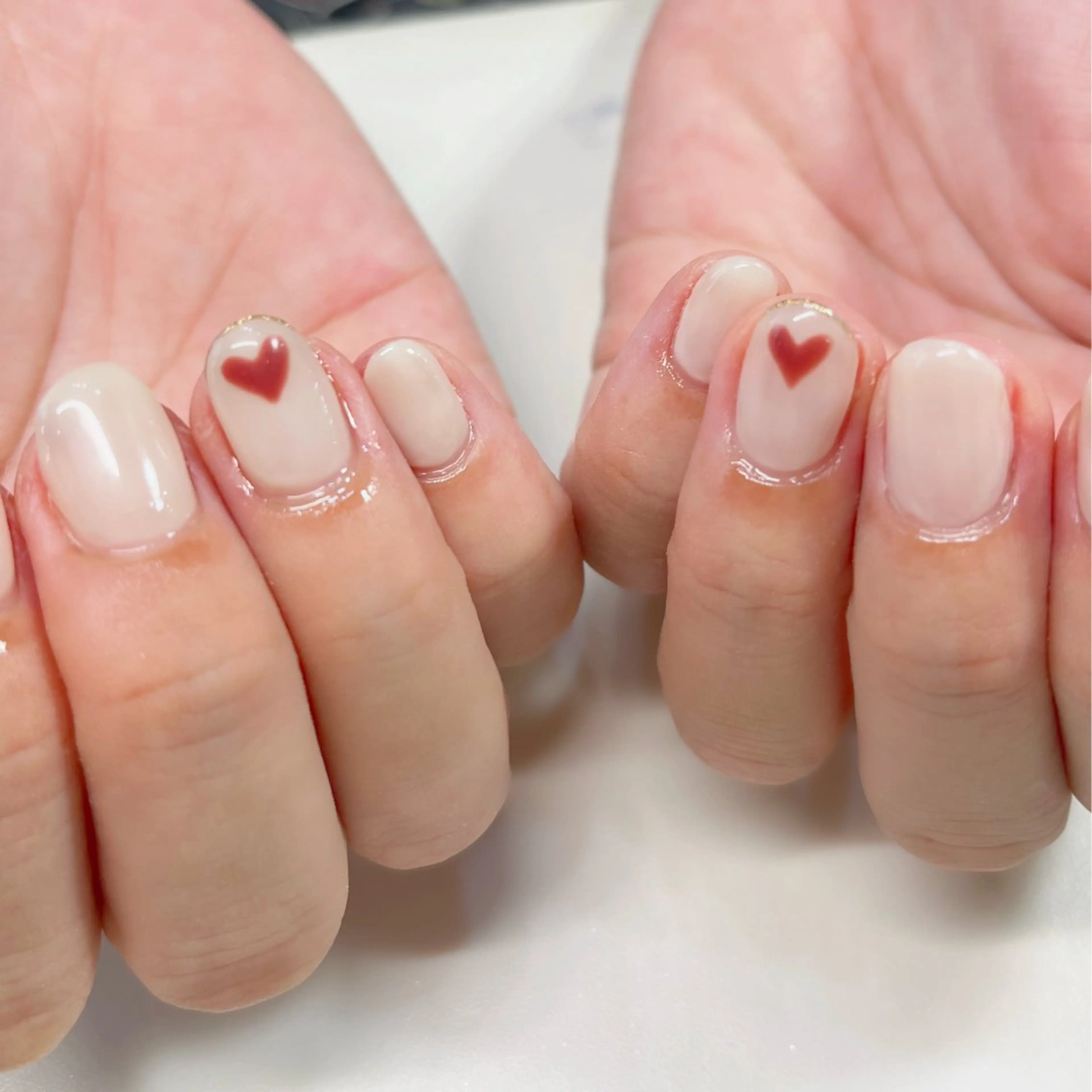 ネイル ハート シンプルネイル ハンドネイル Knail . iのネイルデザイン