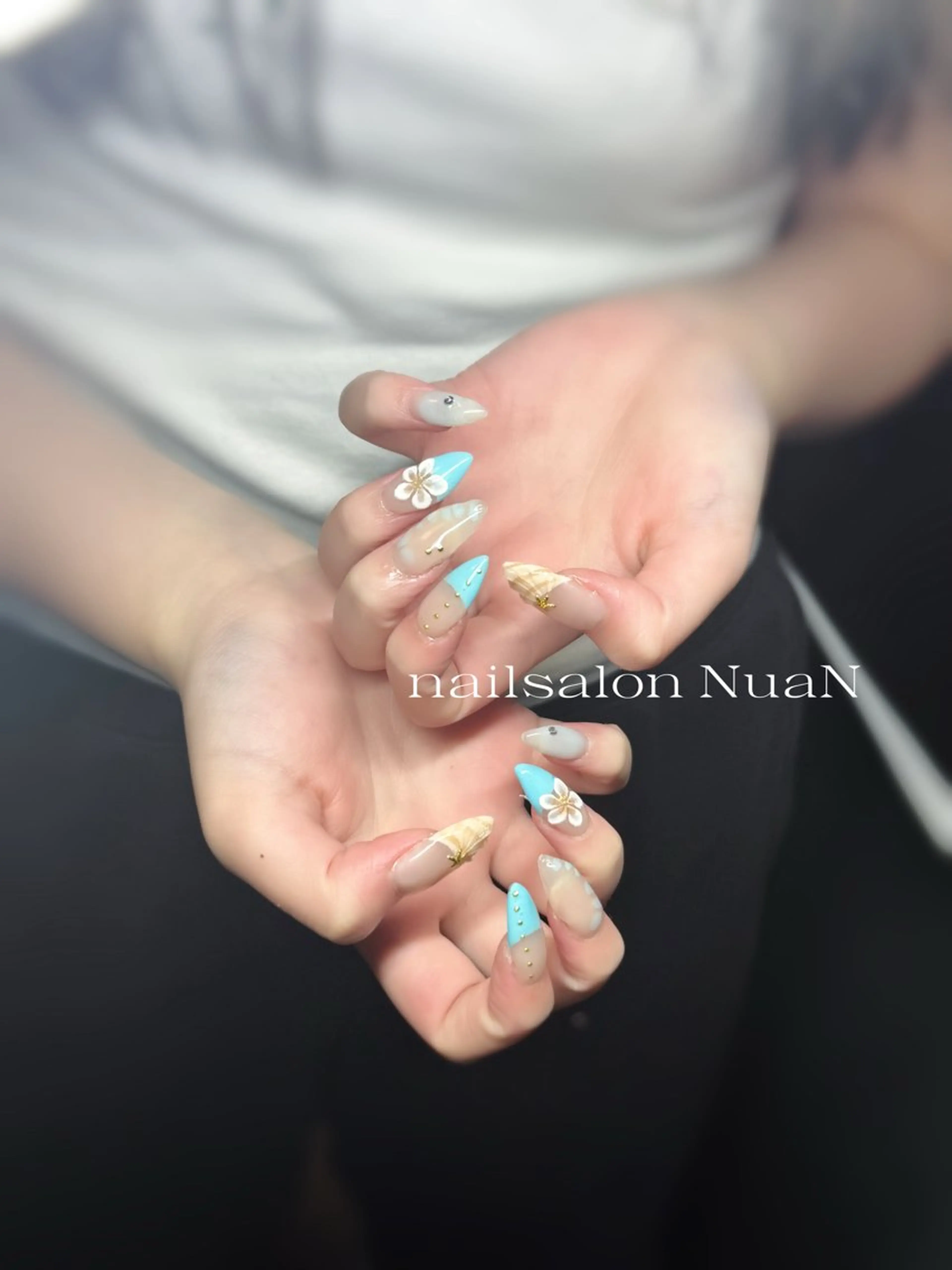 ネイル NuaN ミニモ停止中のネイルデザイン