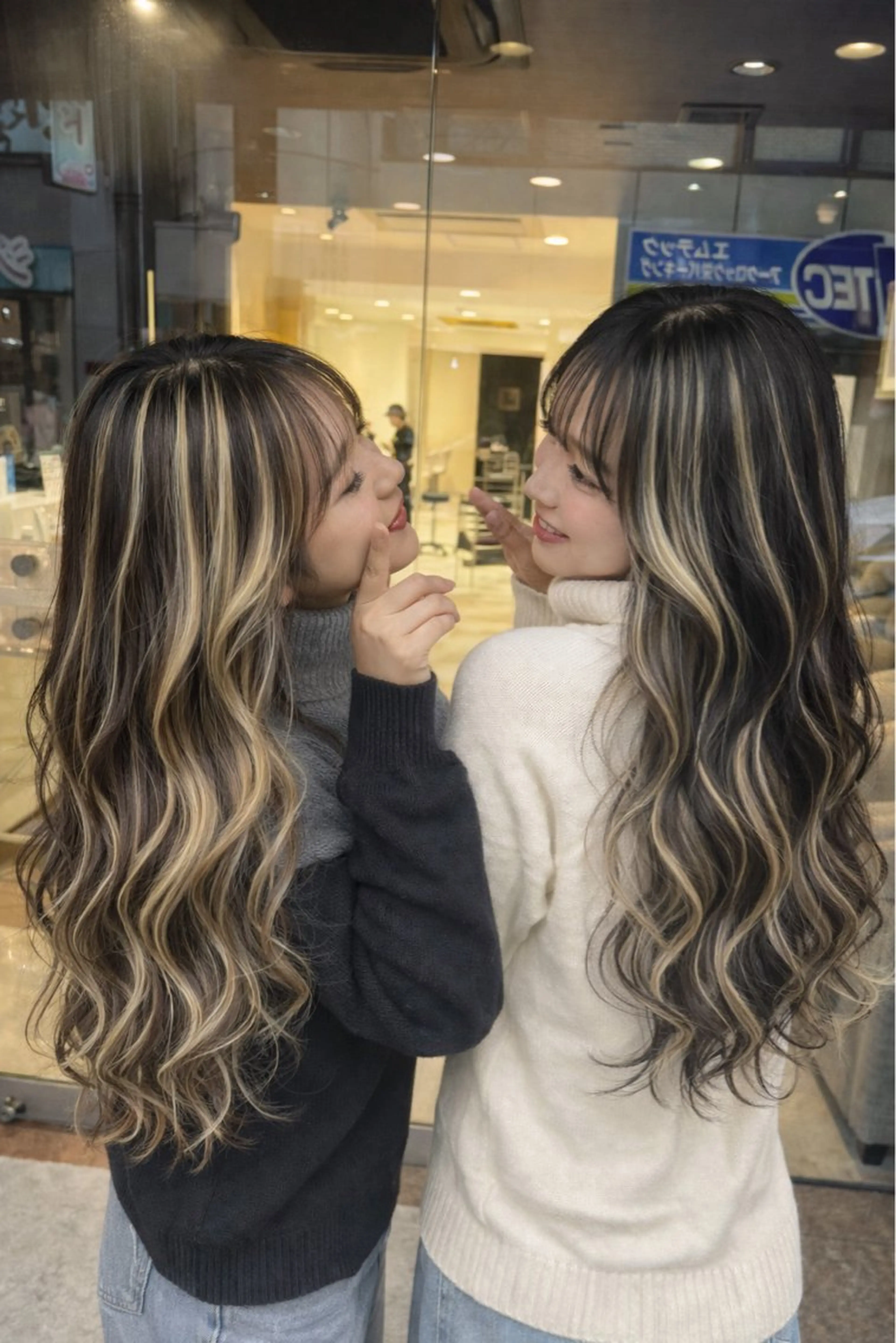 カラー 美髪矯正/髪質改善 /透明感ある艶カラーのヘアスタイル