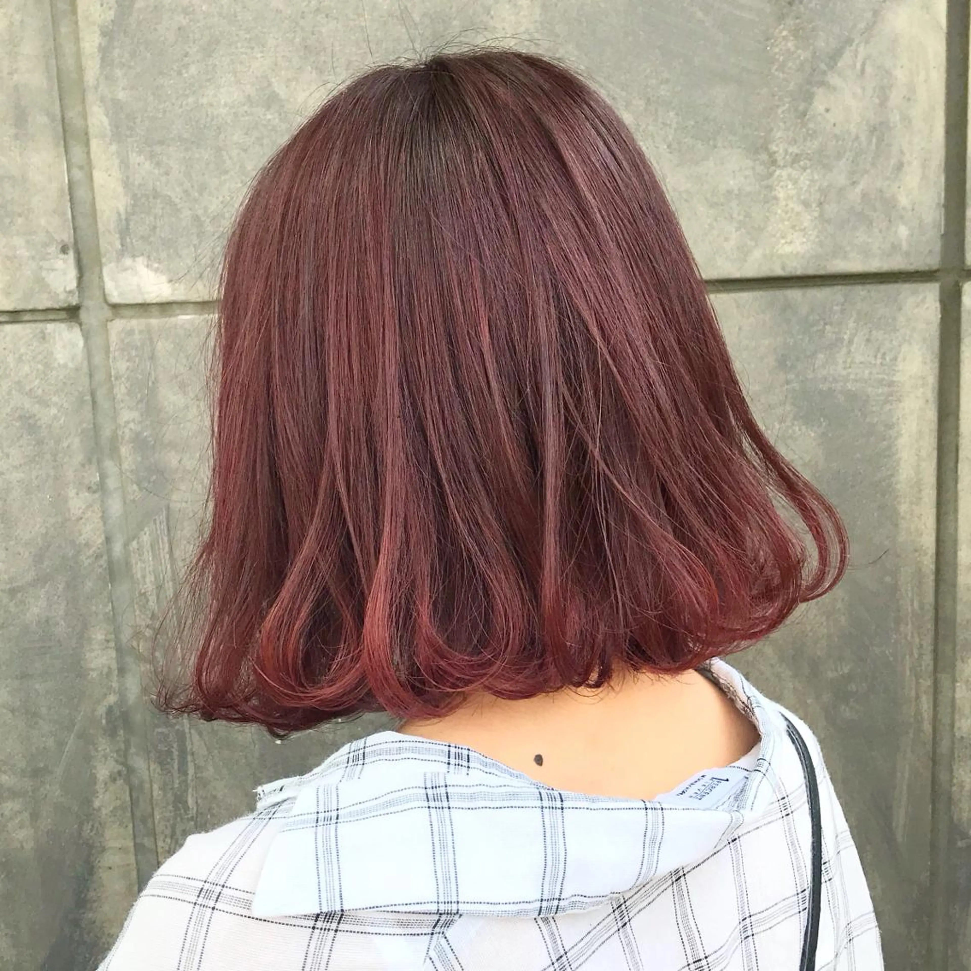 ショート カラー ブリーチ タンバルモリ ムルギョル巻き 韓国風ヘア シースルーバング K-POP好き美容師 🇰🇷Kai.Yのヘアスタイル