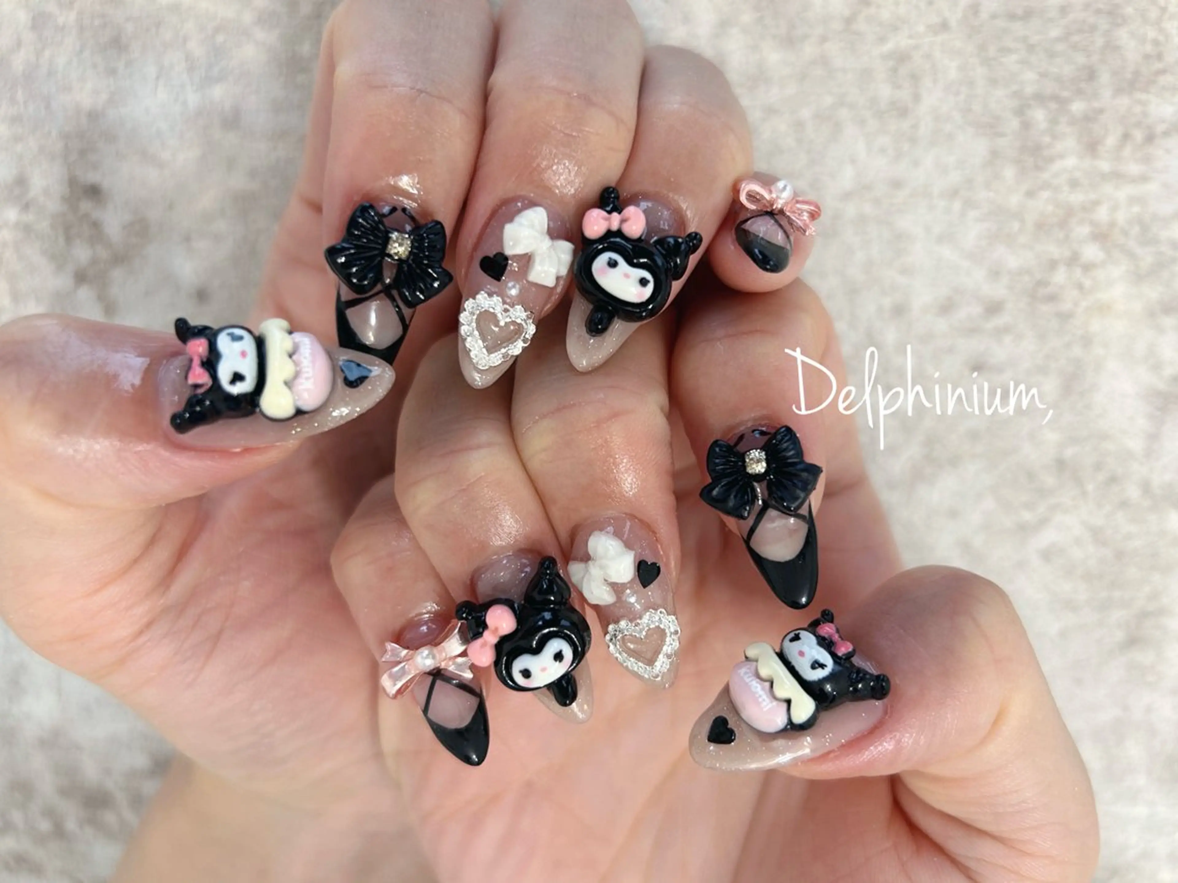 ネイル 持ち込み ハンドネイル 岡本 友恵のネイルデザイン