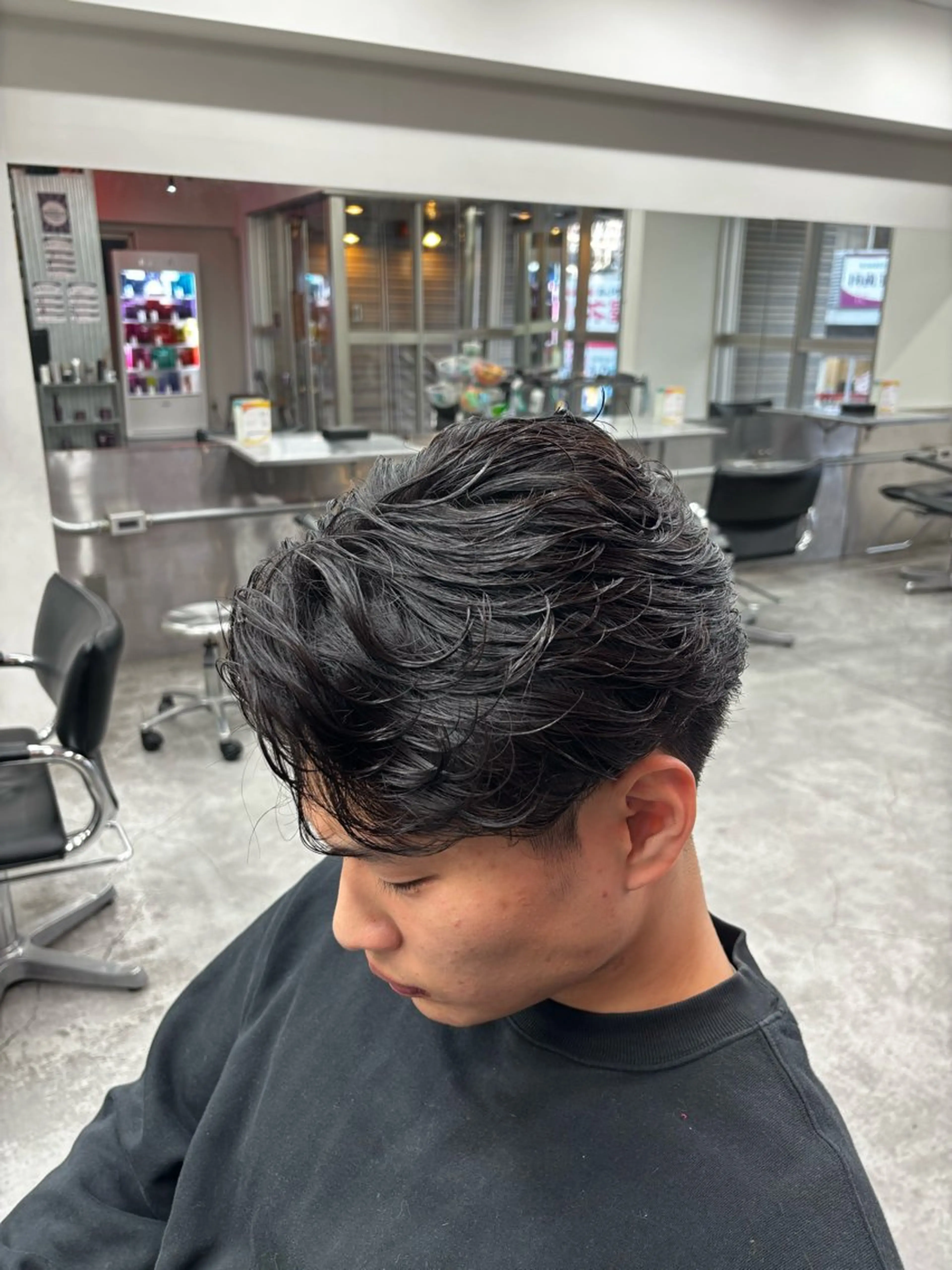 パーマ メンズ カット パーマ メンズ特化✨️ 韓国風パーマ🔥一八のヘアスタイル