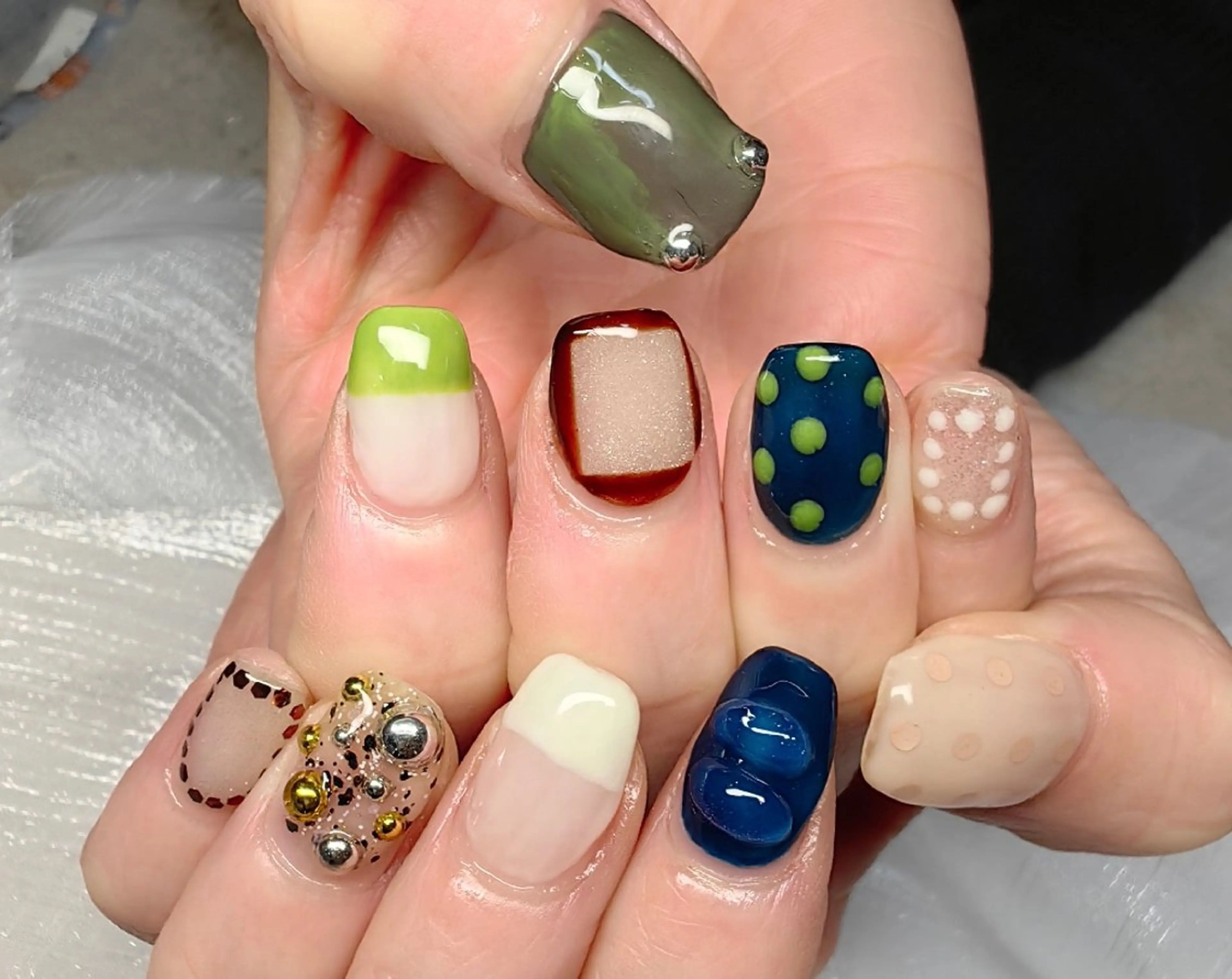 ネイル 持ち込み ハンドネイル reve あやののネイルデザイン