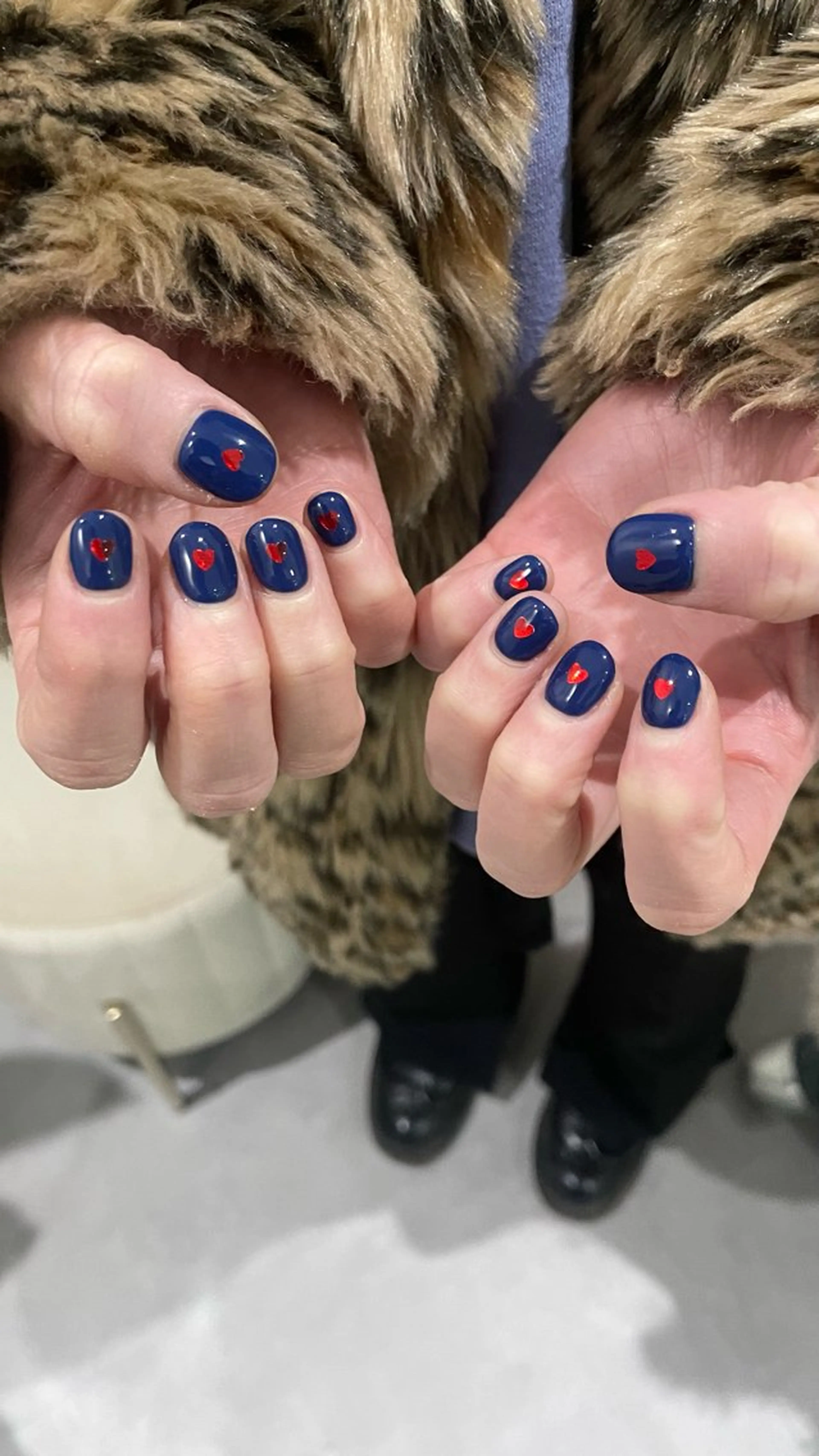 ネイル カジュアル ハート ニュアンスネイル ショートネイル 春ネイル ハンドネイル 八潮市ショートネイル 🌼AKANEのネイルデザイン