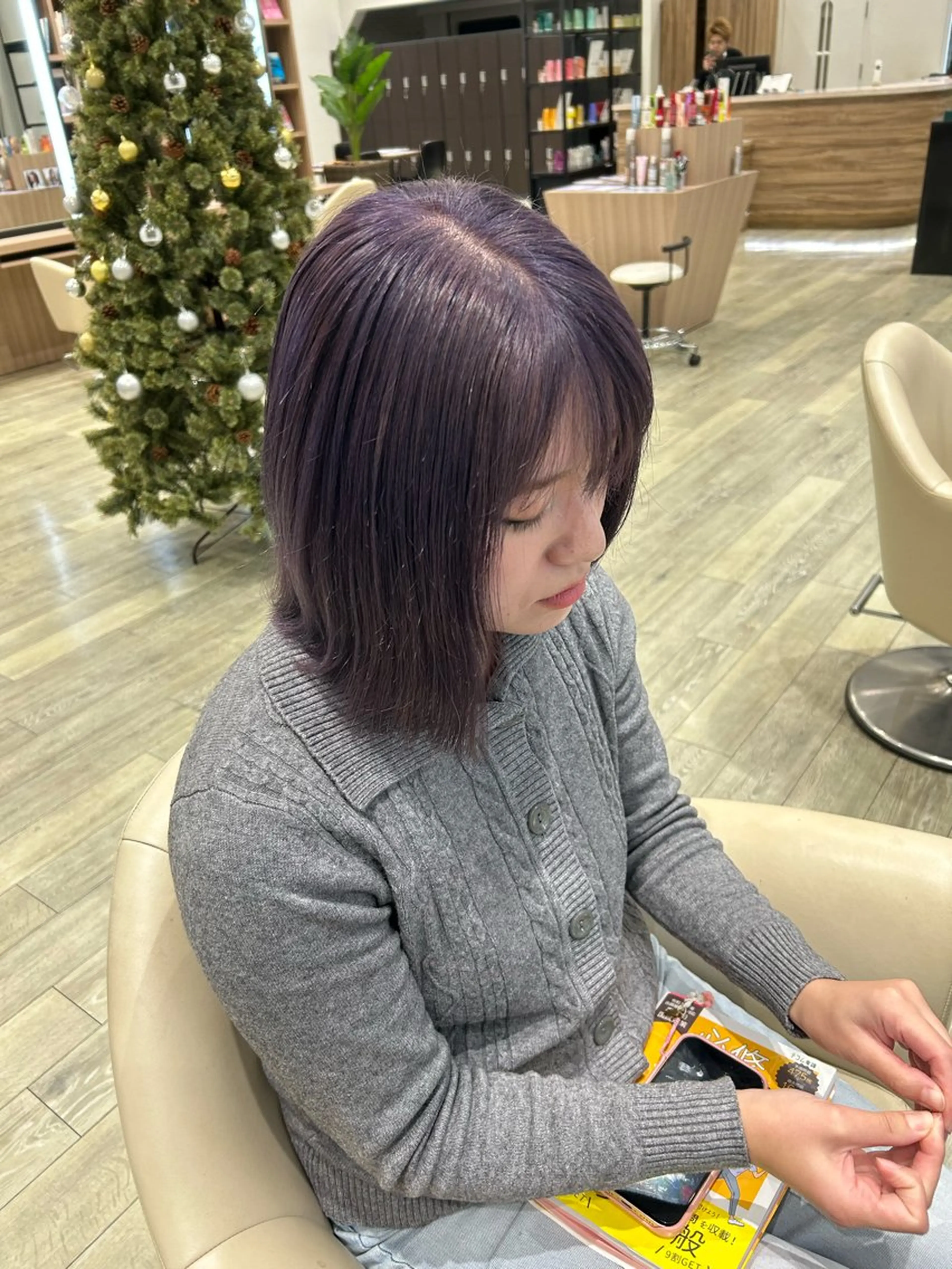 カラー ブリーチ 能登 彩穂のヘアスタイル
