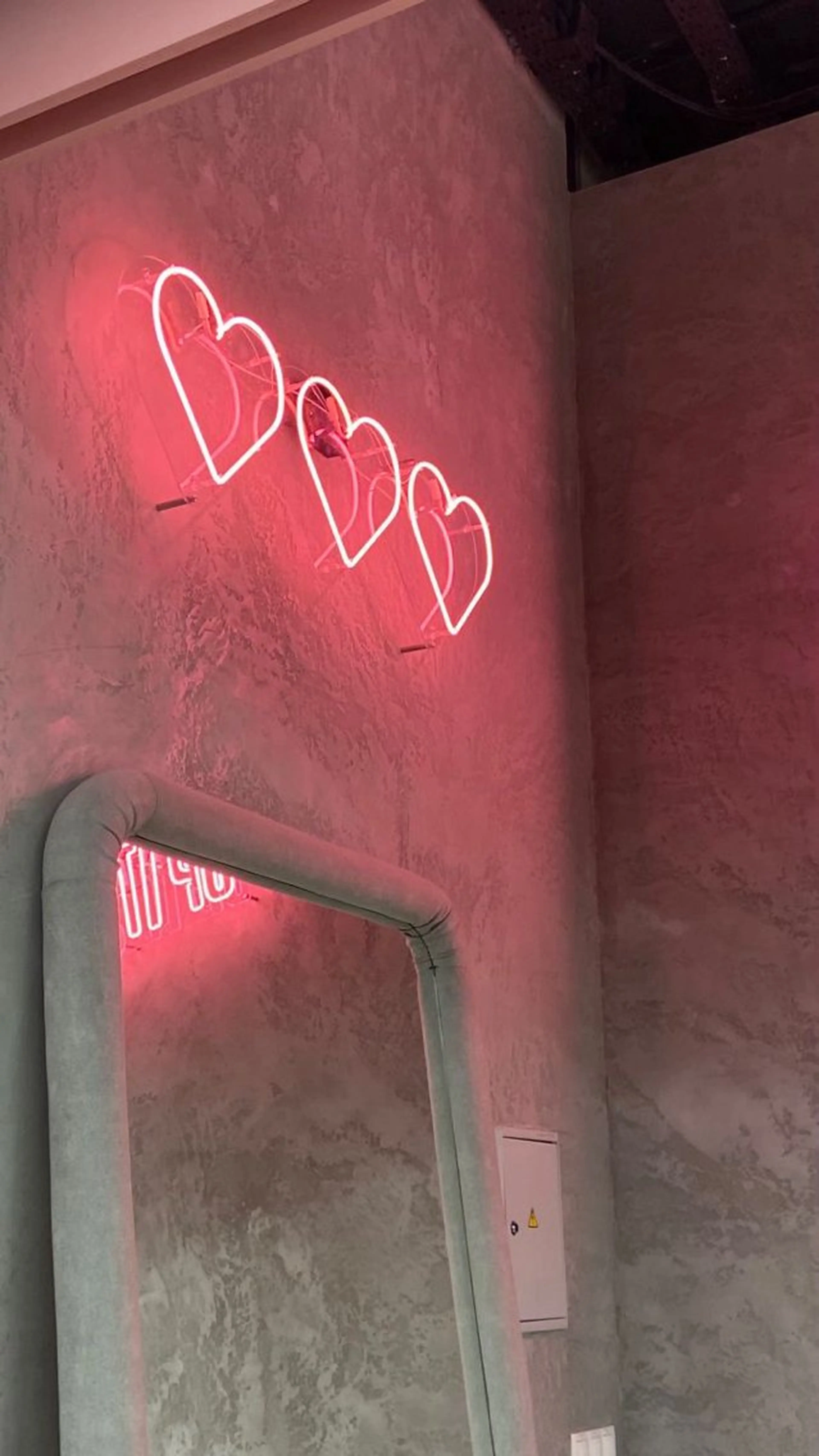 マツエク・マツパ 𓂃◌𓈒𓐍 shioriの眉毛・アイブロウイメージ