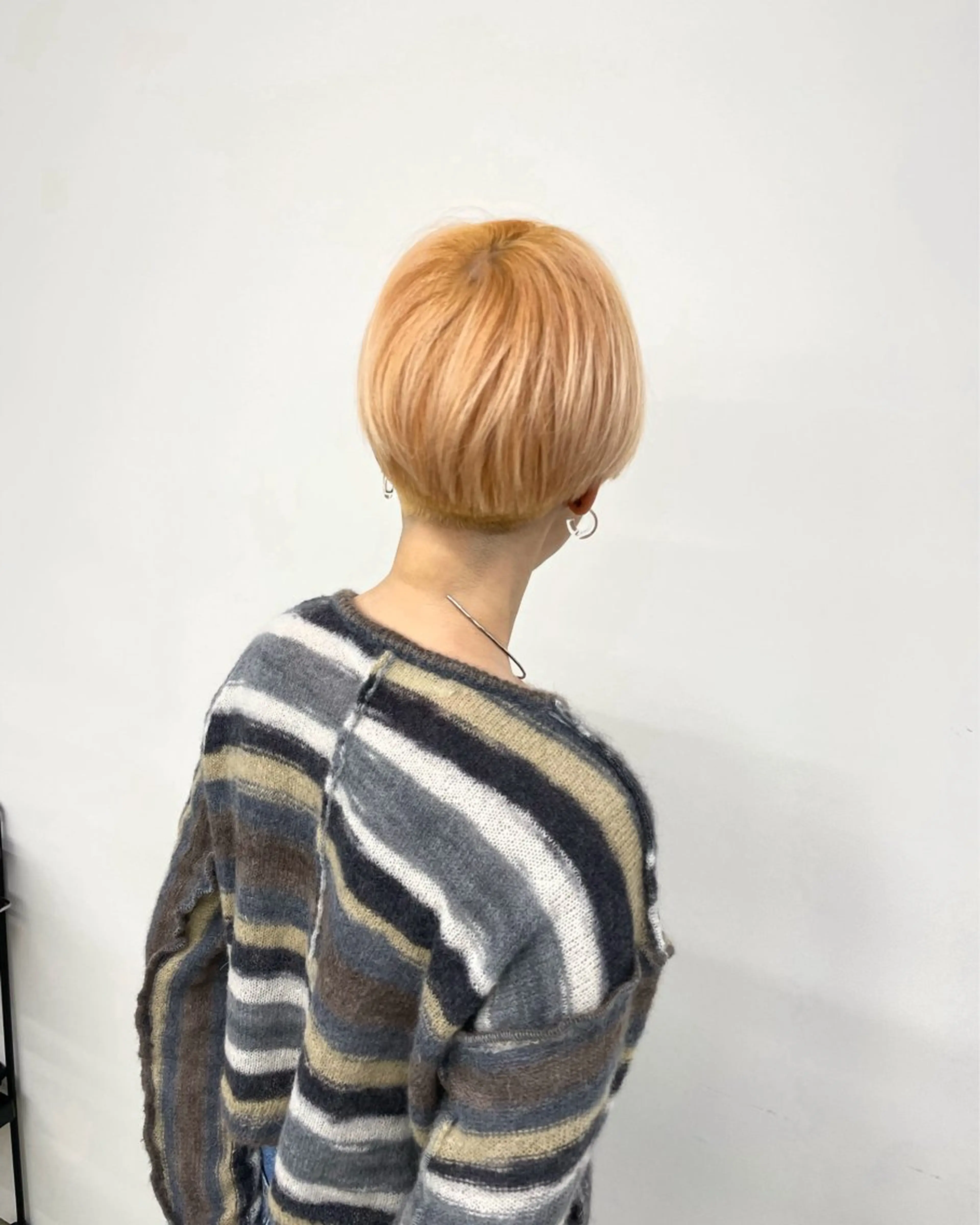 ショート カラー 渡邉 琢也のヘアスタイル