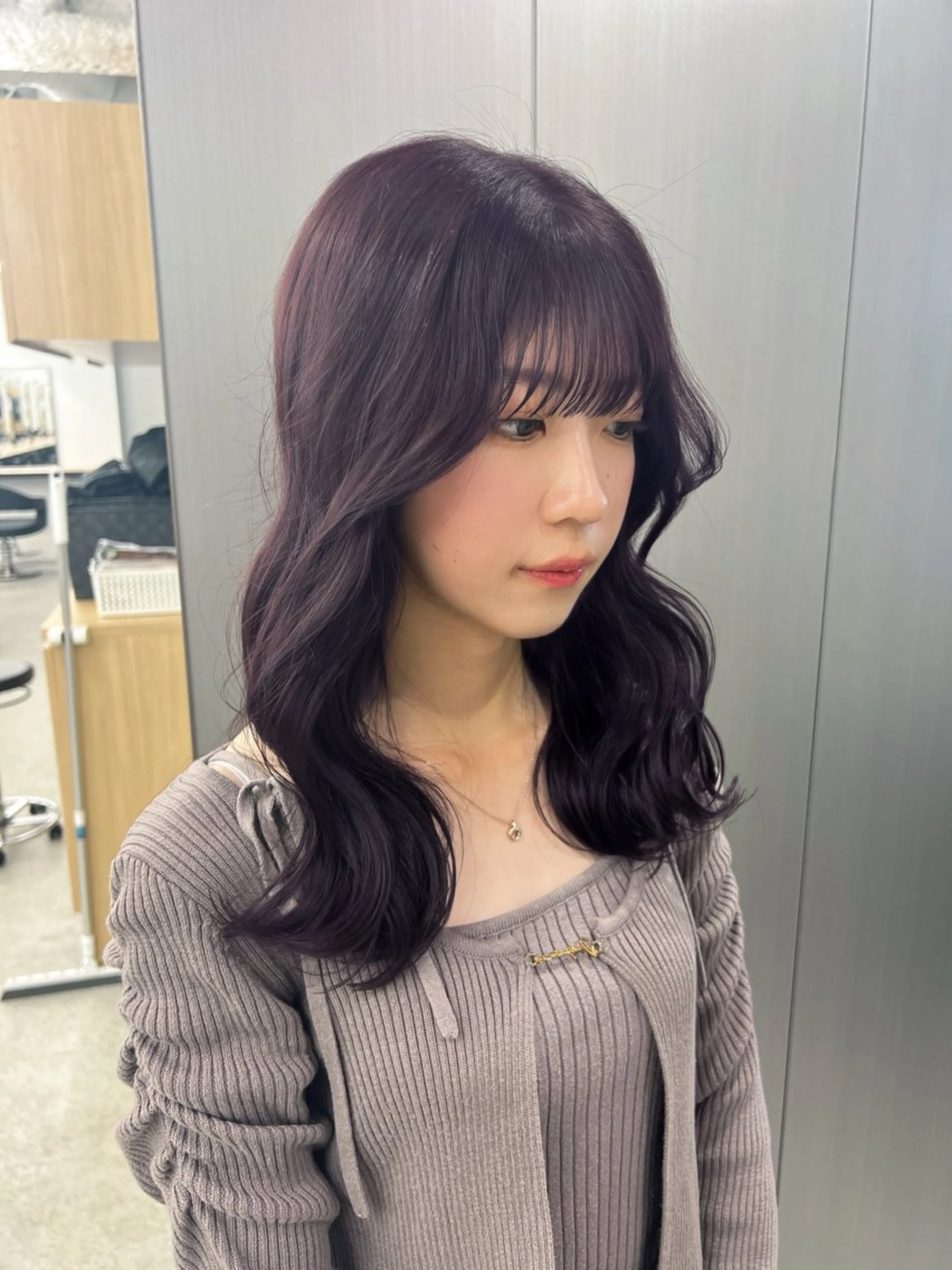 ロング カラー 暗髪🩶ラベンダー/ ブルー/ユウナ🤍のヘアスタイル