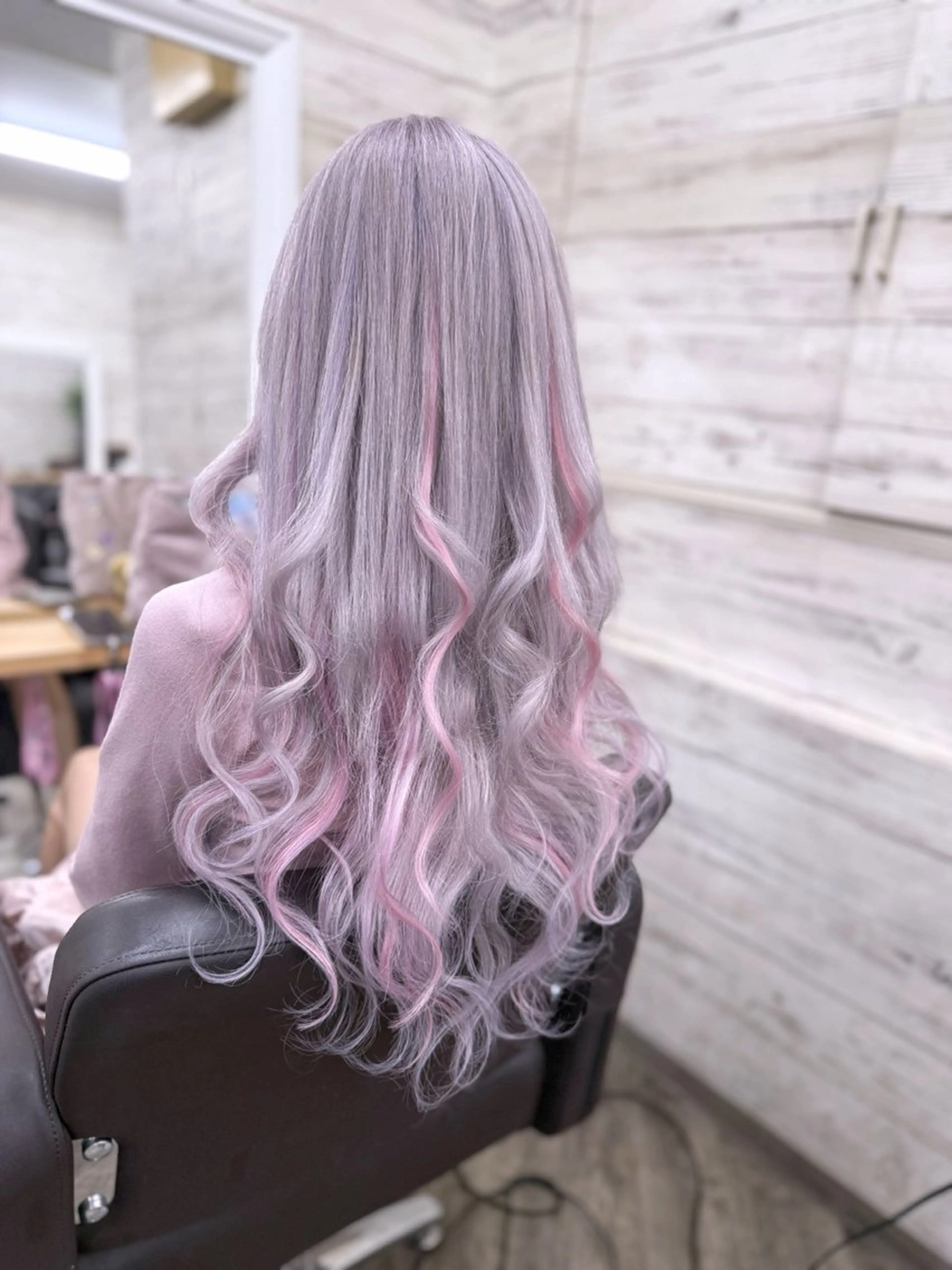 ロング カラー ブリーチ ケアブリーチ メッシュ ピンクカラー エクステ ヘアカラー エクステ 北沢 隆のヘアスタイル