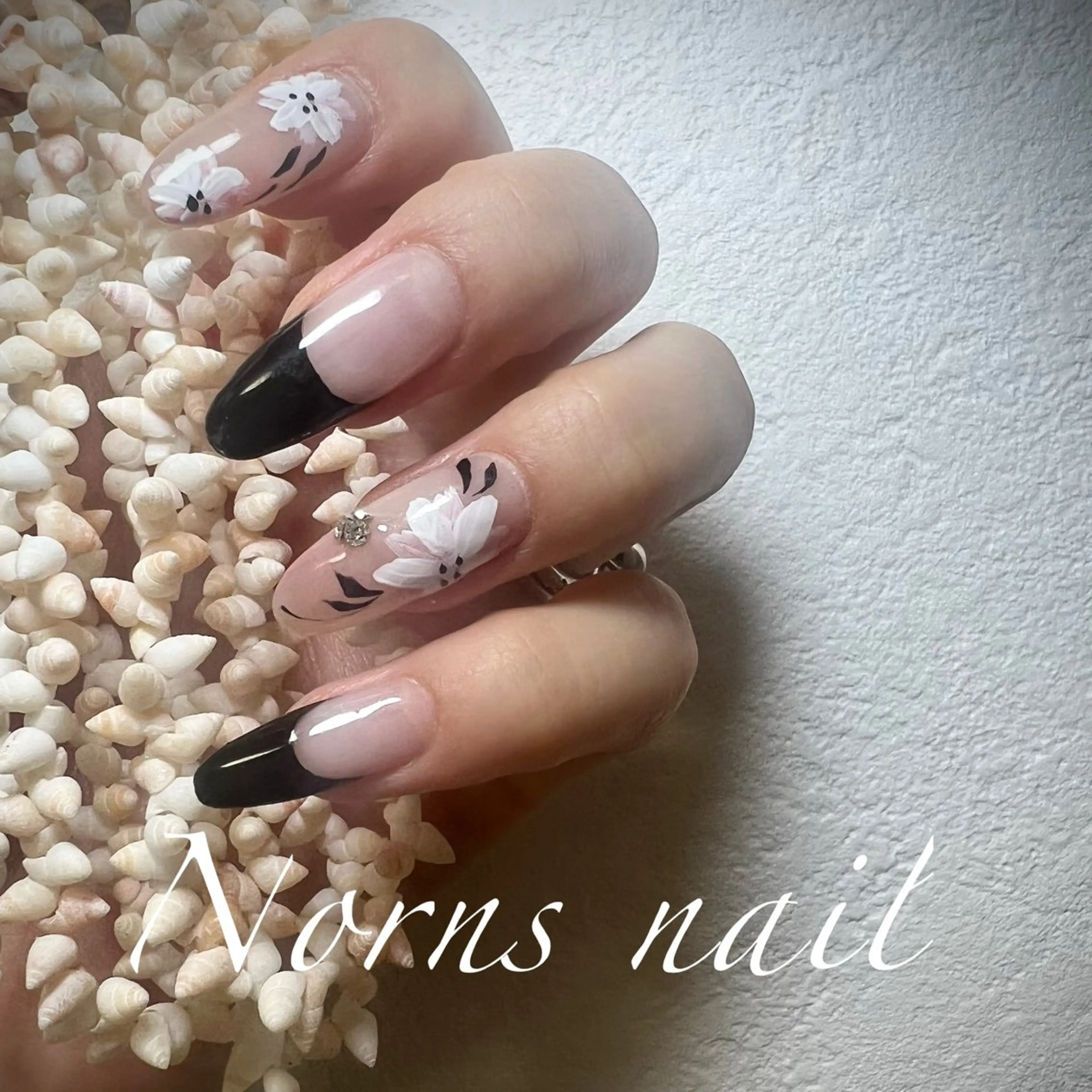 ネイル ハンドネイル Norns nail (猫いるサロン🐈)のネイルデザイン
