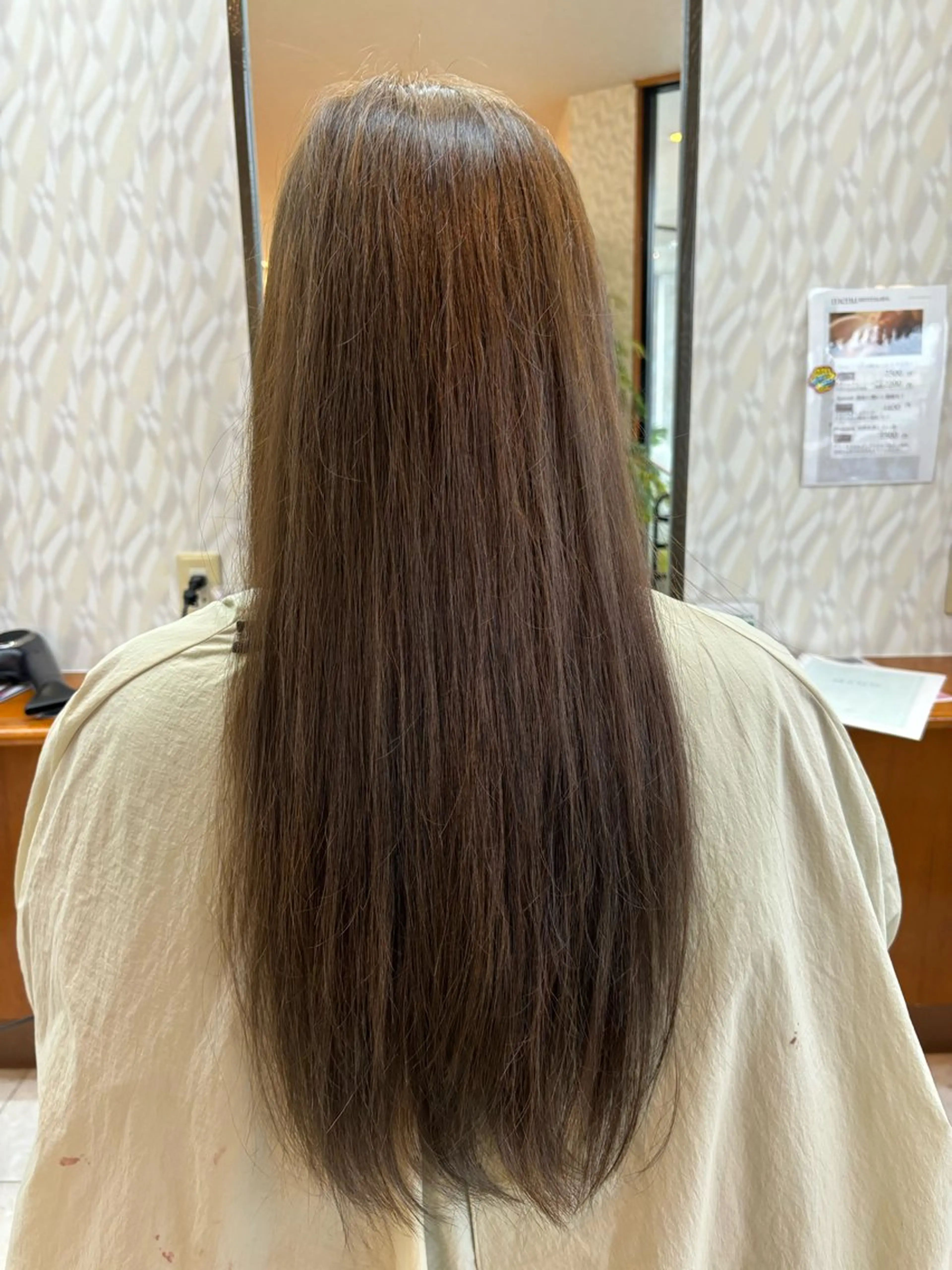 ロング カラー カット パーマ 亀山 来未のヘアスタイル