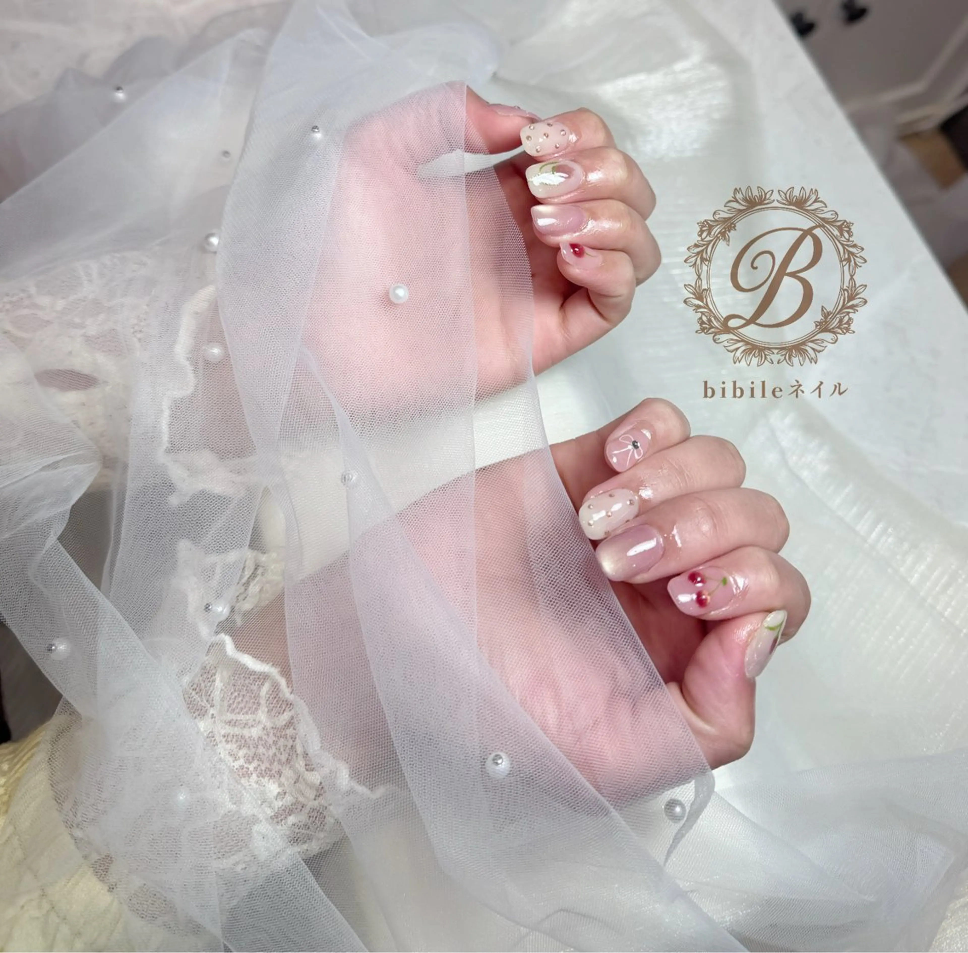 ネイル ハンドネイル 島尻 ユインのネイルデザイン