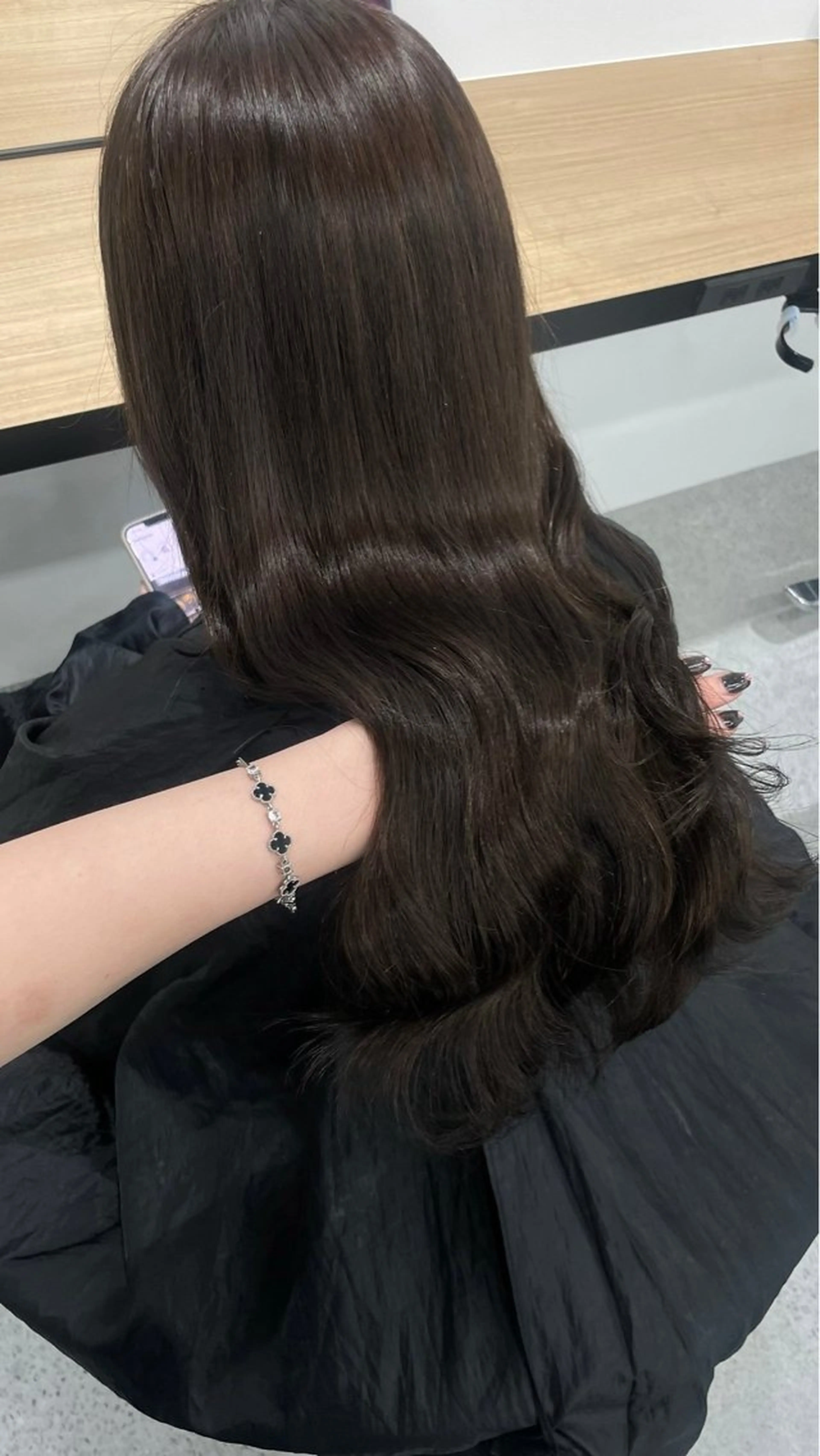 カラー 🤍ブリーチなし ブラウンhimi🤍のヘアスタイル