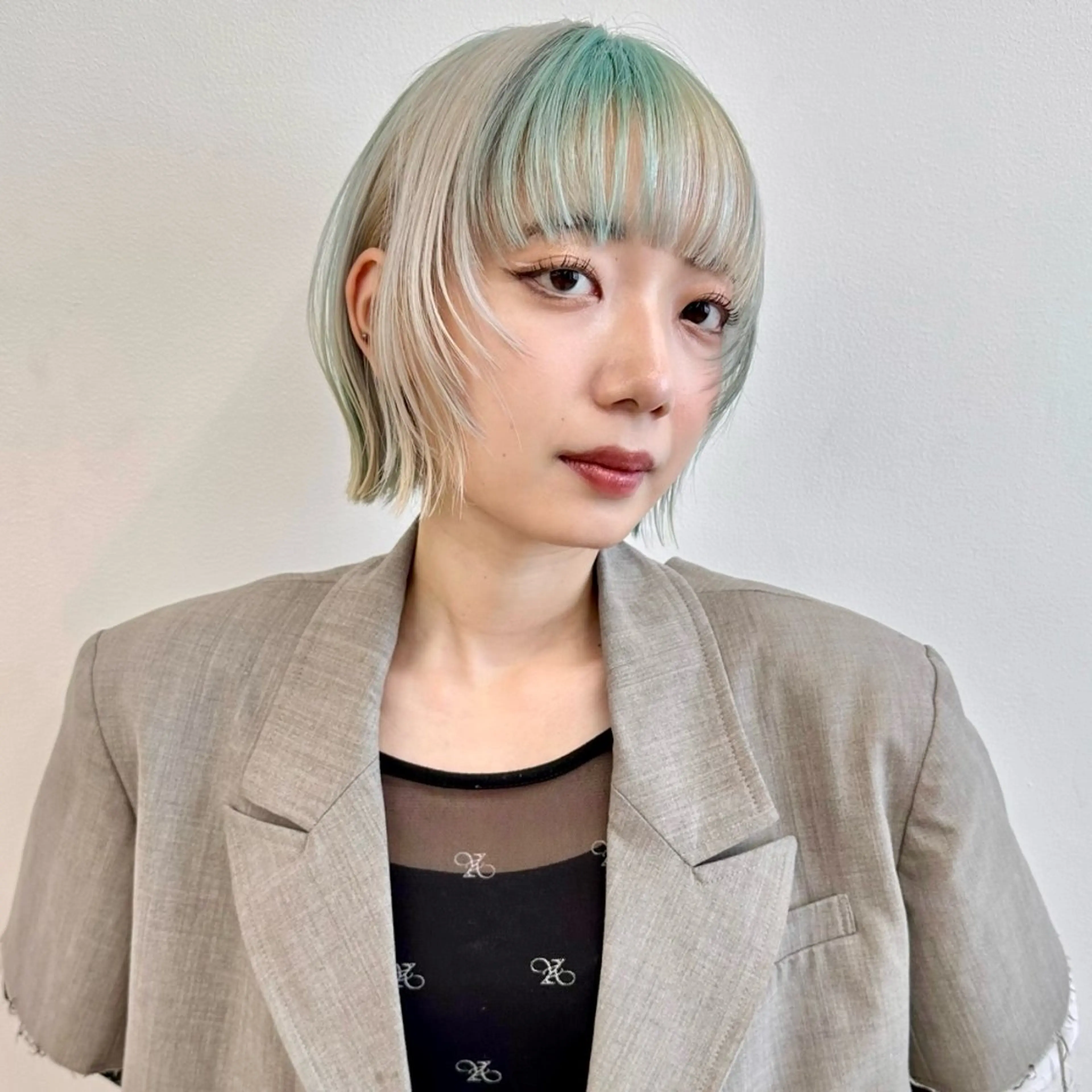 ショート カラー ヘアカラー ハイトーンカラー/ さらさのヘアスタイル