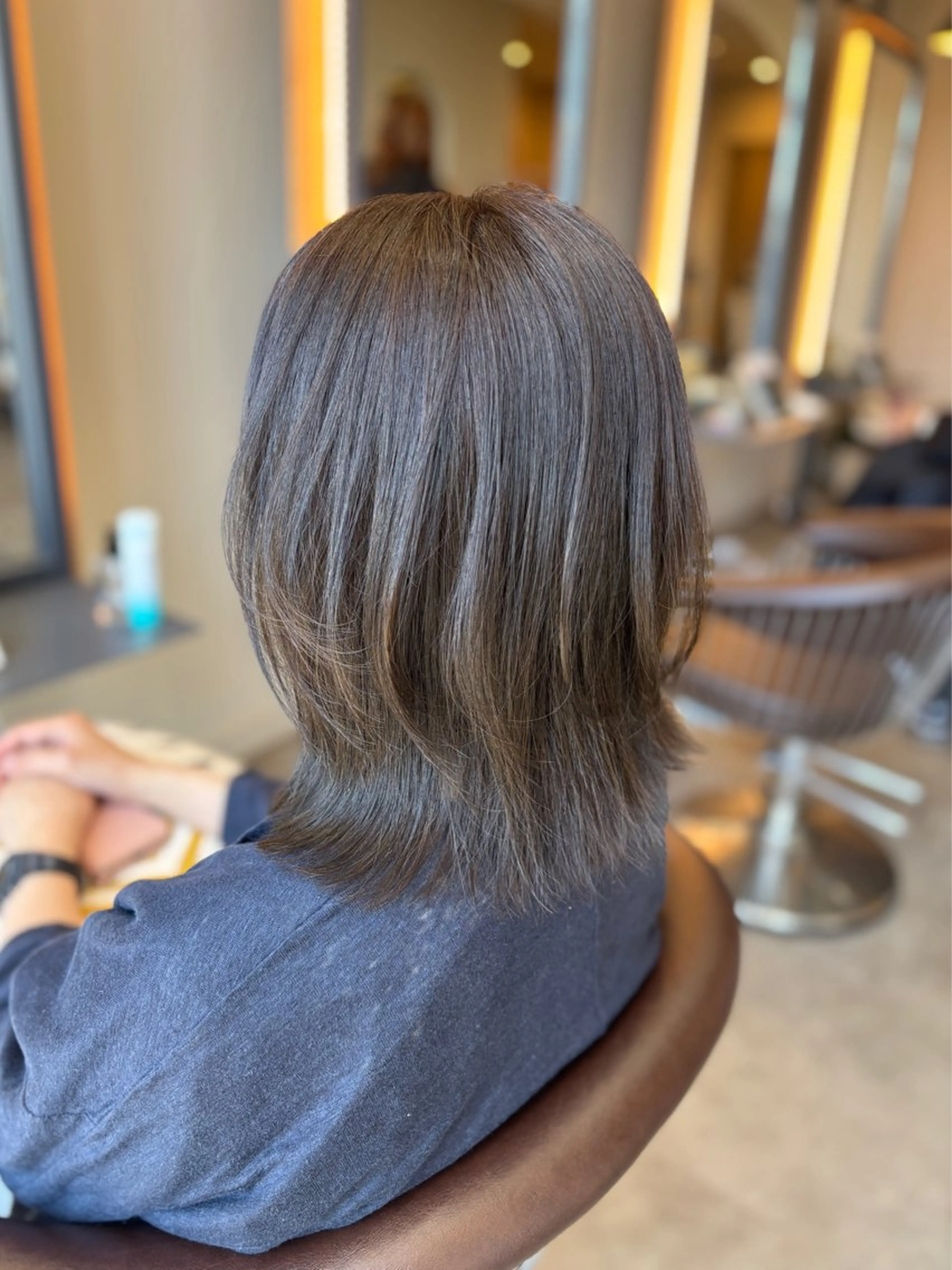 ミディアム カット 縮毛矯正 トリートメント 酸性ストレート/ブリ ーチなしWカラー河本のヘアスタイル