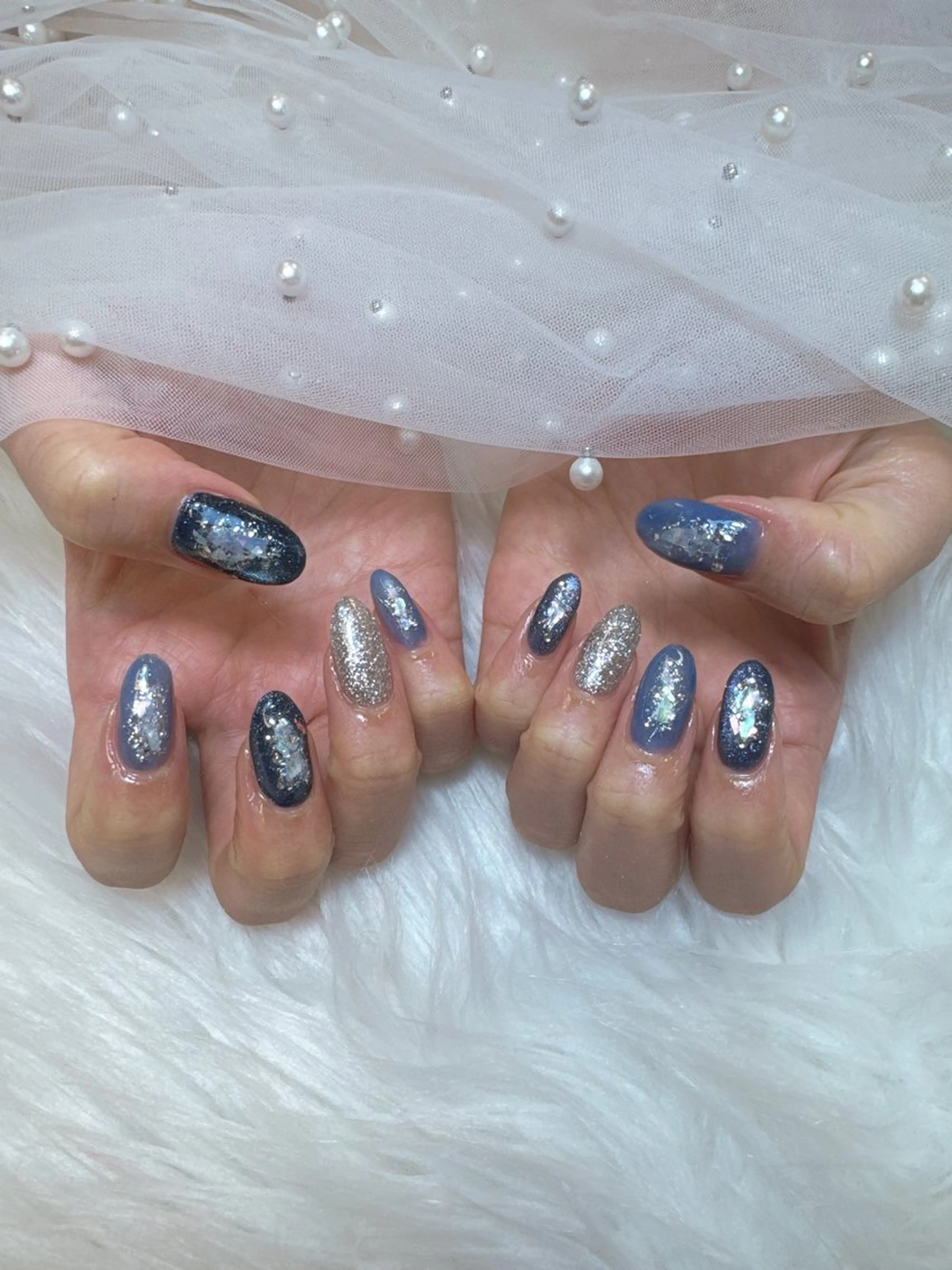 ネイル フレンチネイル ジェルネイル ガラスフレンチ ハート キラキラネイル ハンドネイル Queeens nailのネイルデザイン