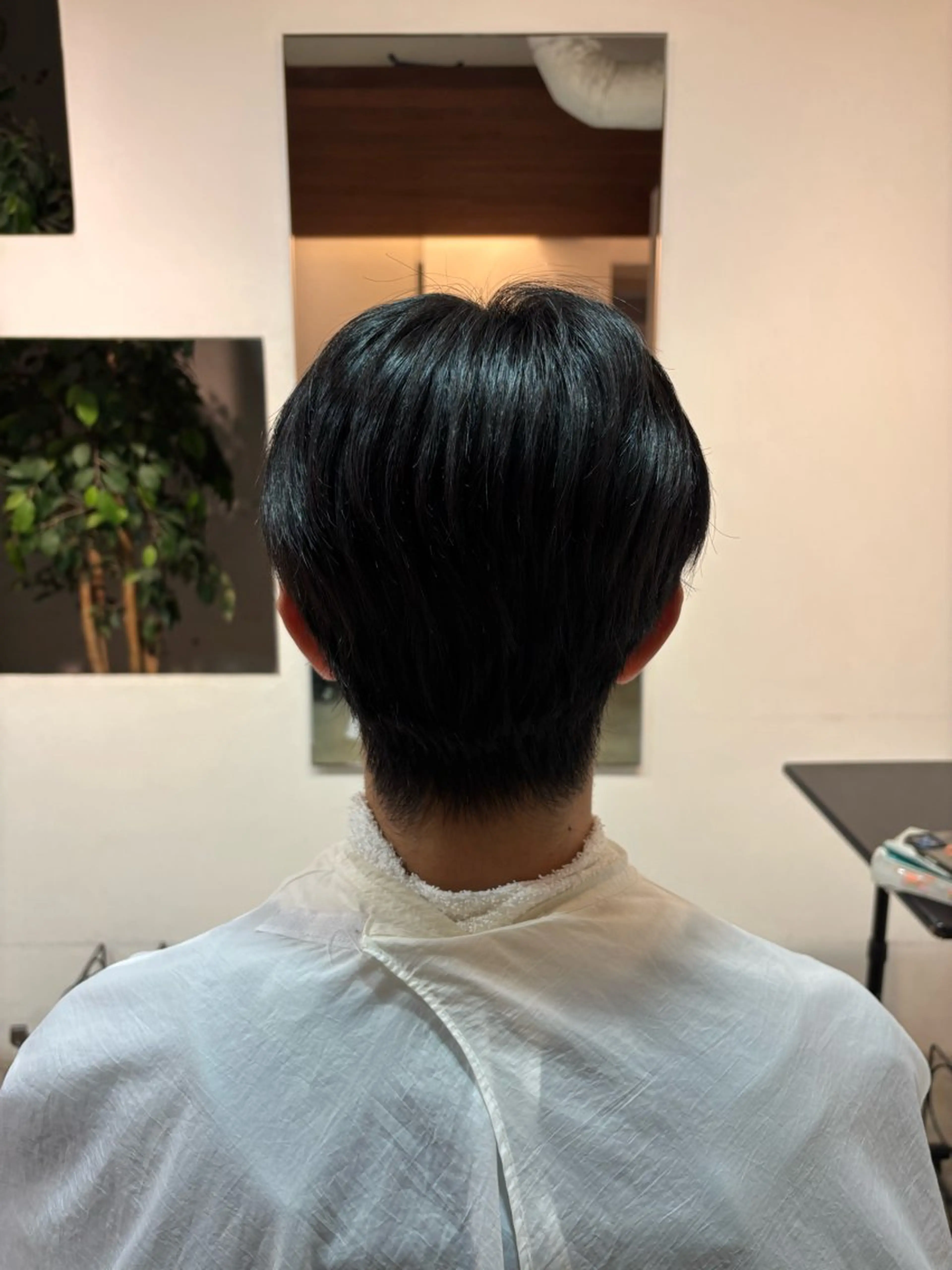 ショート ショートヘア 縮毛矯正 イナイ ハルカのヘアスタイル