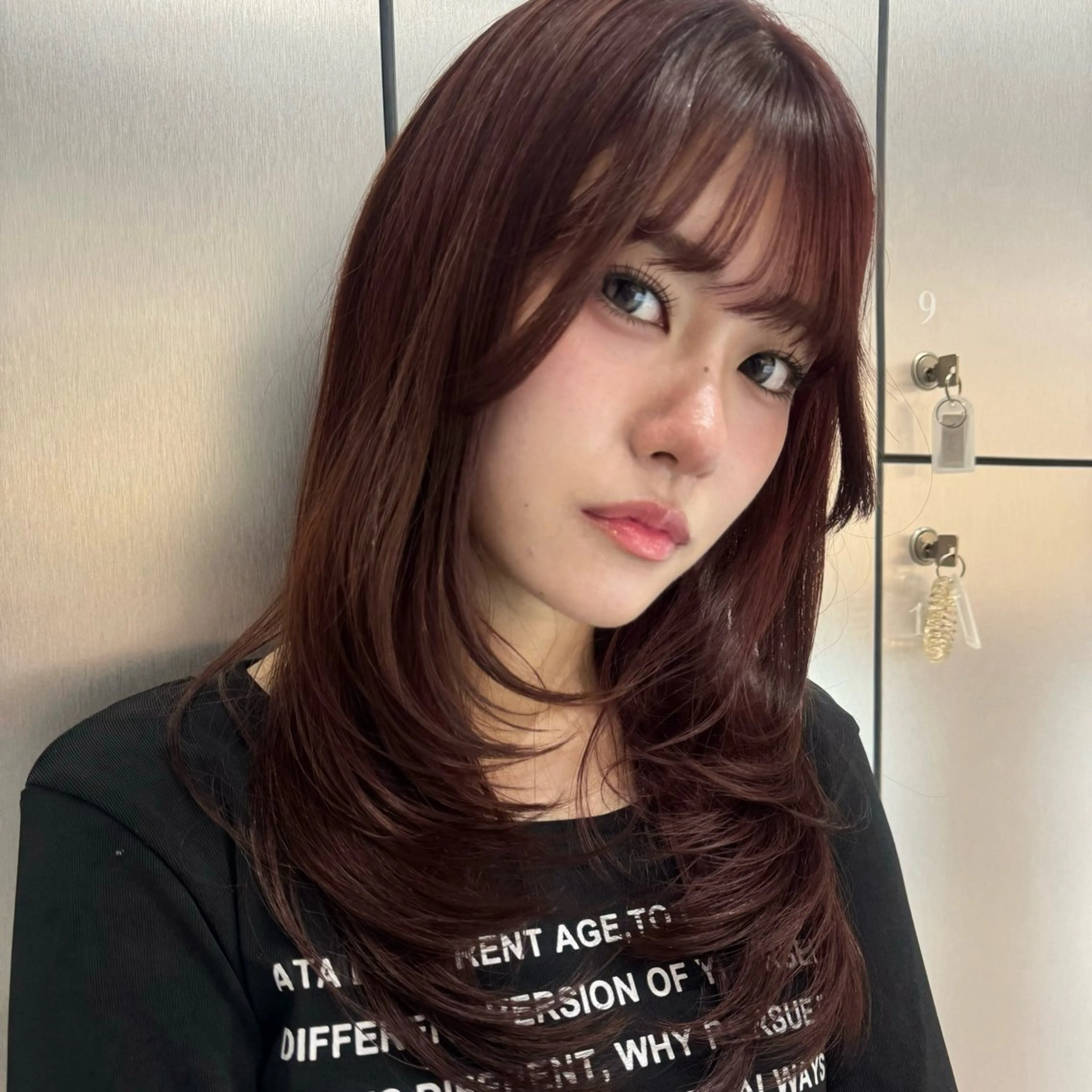 セミロング ピンクブラウン ヘアカラー vivie Madokaのヘアスタイル