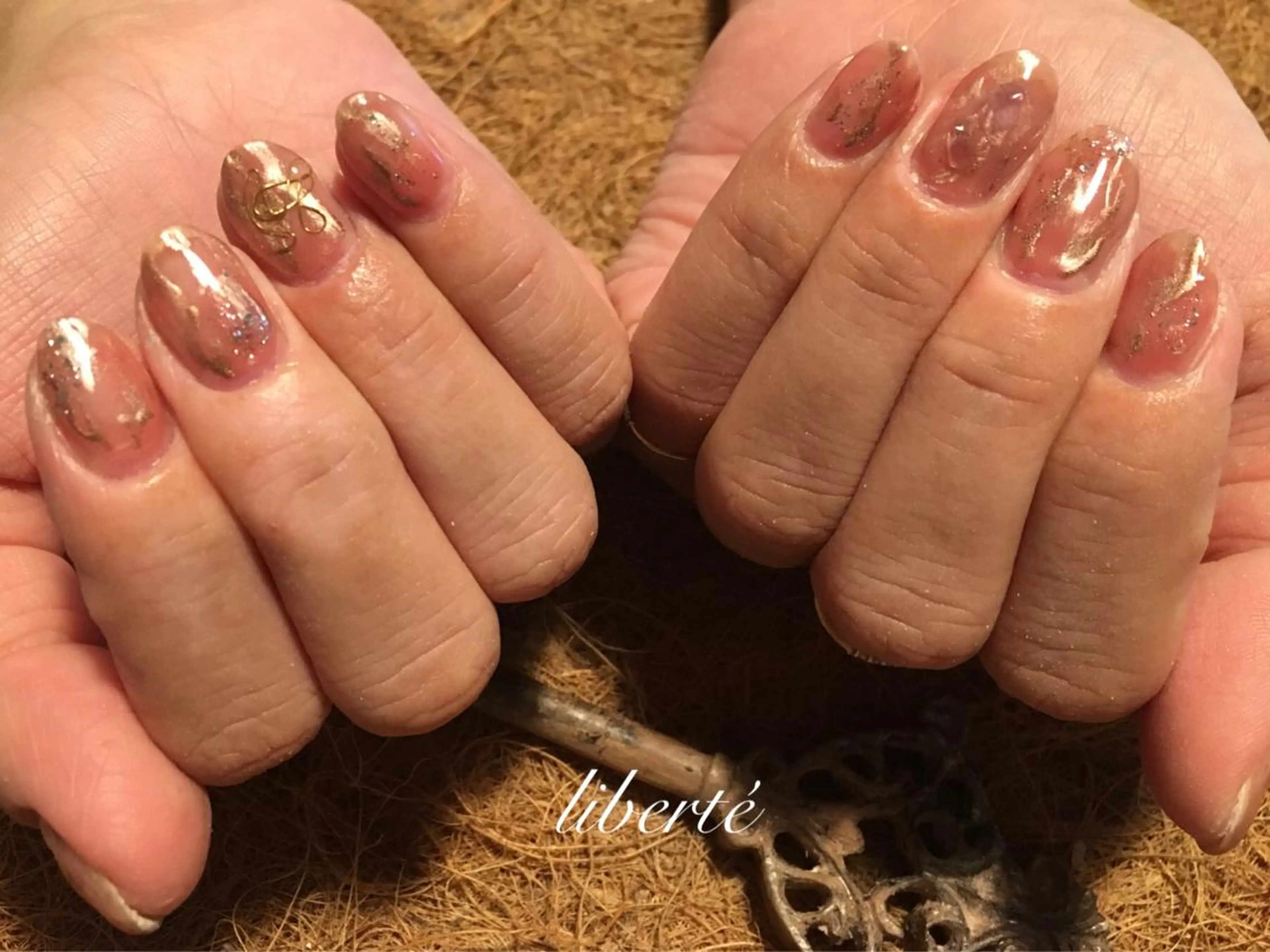 ネイル liberté (リベルテ)のネイルデザイン