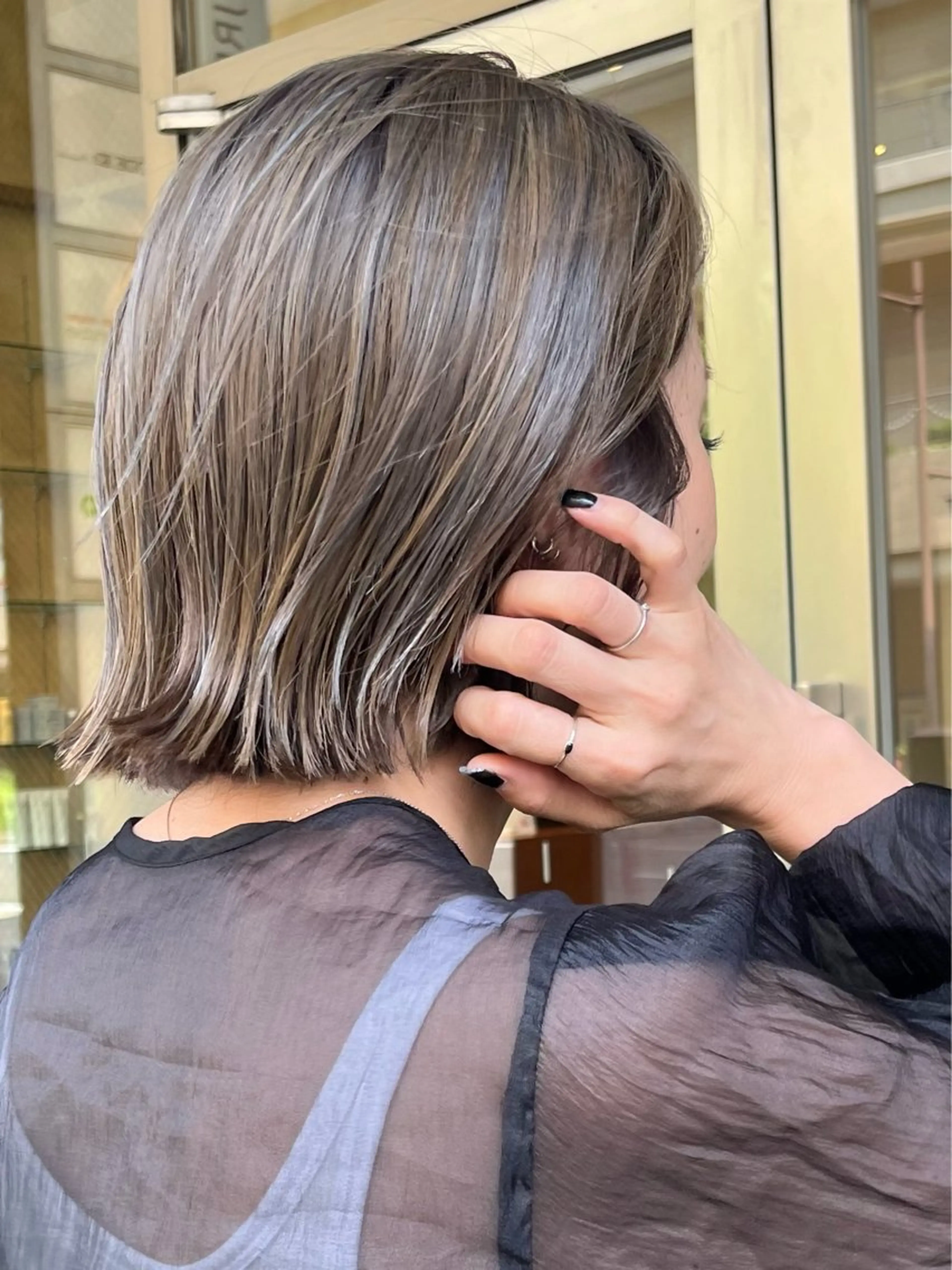 カラー ブリーチ ケアブリーチ グレージュ ハイライトカラー ハイトーンカラー ヘアカラー ルナ｜縮毛矯正 ×デザインカラー🥝のヘアスタイル