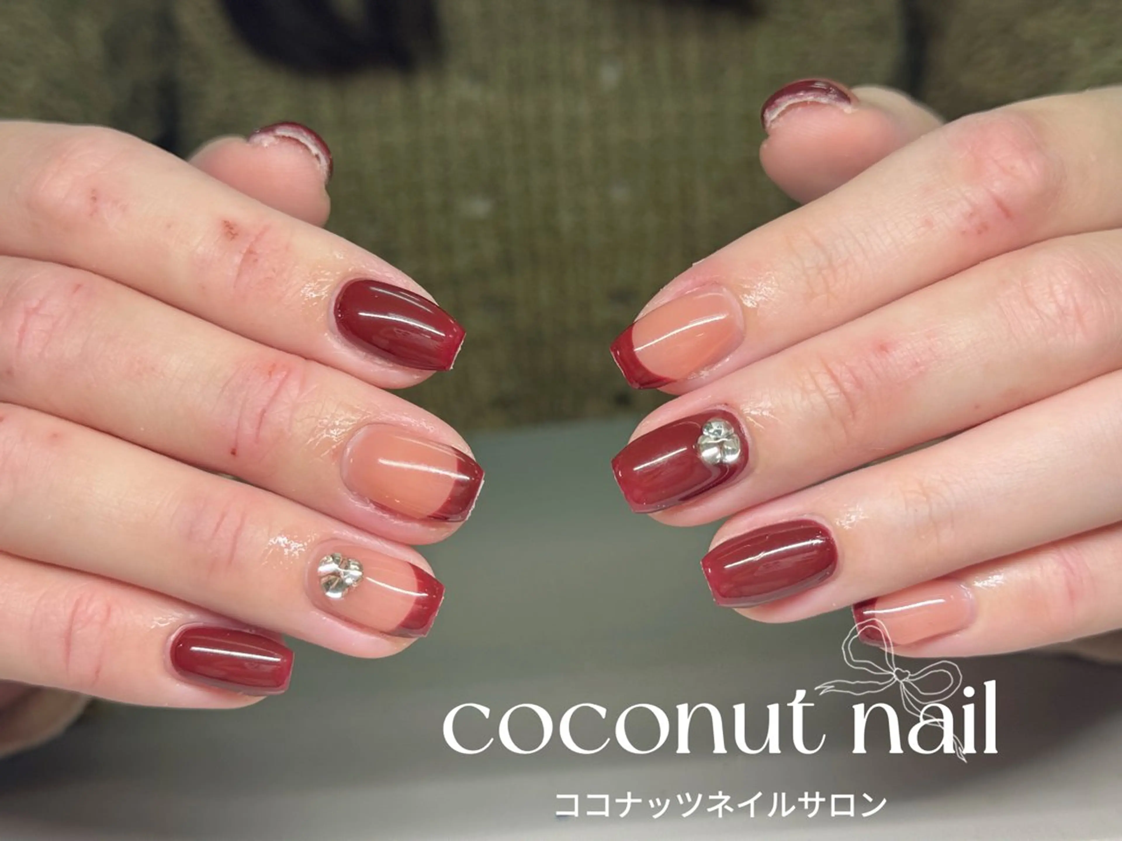 ネイル べっ甲ネイル フレンチネイル キラキラネイル マグネットネイル 大理石ネイル(マーブル) ハンドネイル 神田 ココナッツのネイルデザイン