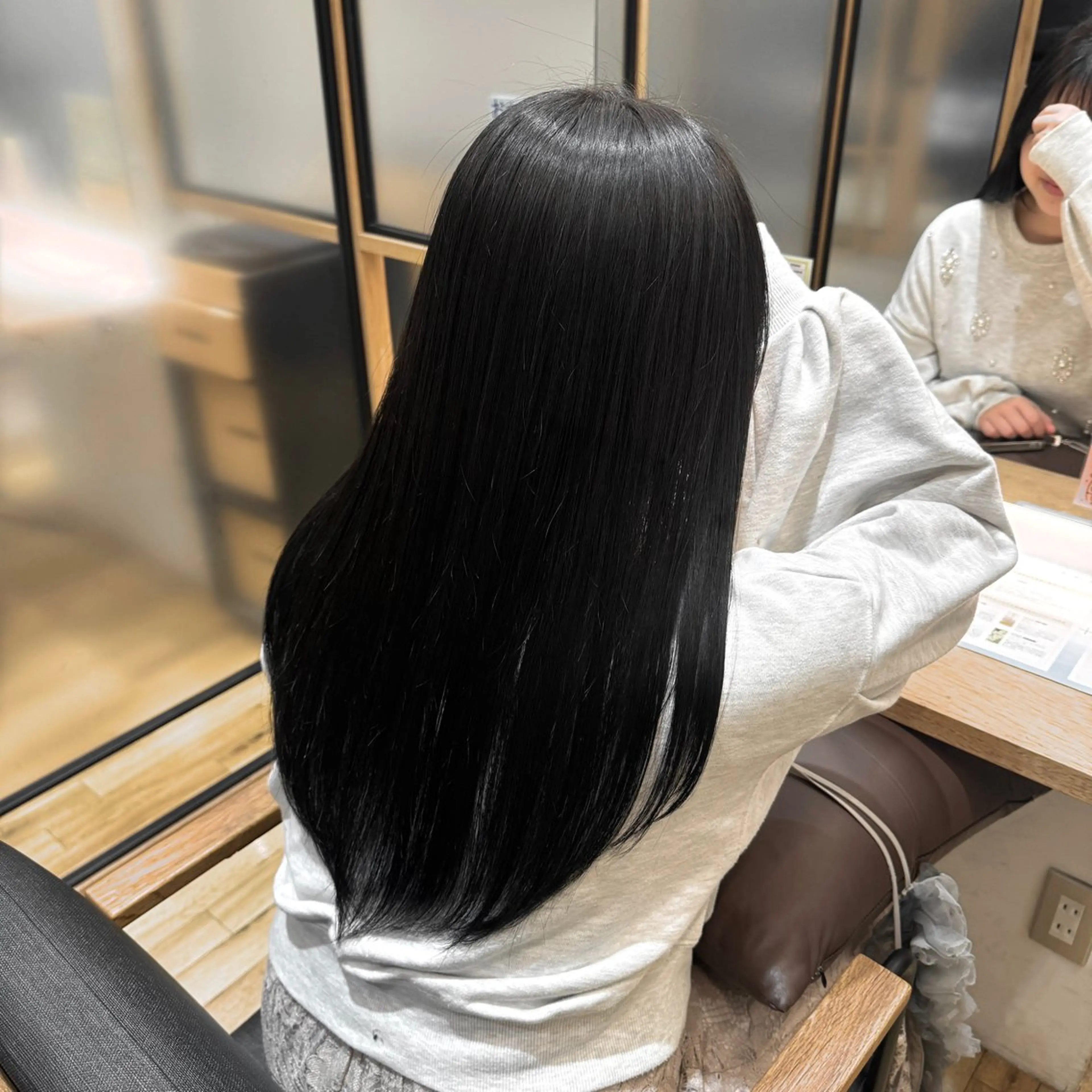 ロング カラー 縮毛矯正 かとう ななね 🪷⸝꙳のヘアスタイル