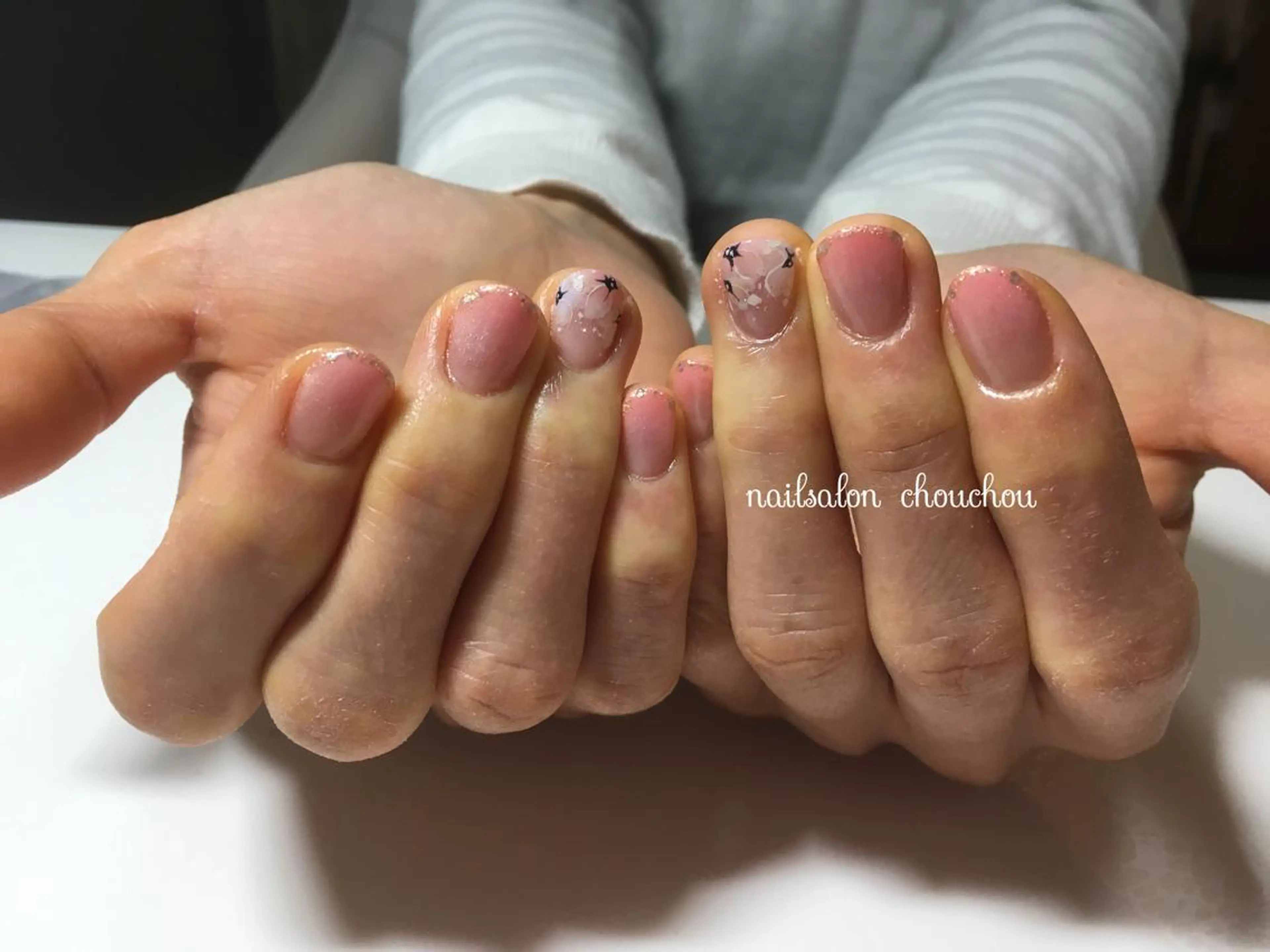 ネイル ハンドネイル Nailsalon chouchouette所属・爪のお悩みサロン シュシュエットのネイルデザイン