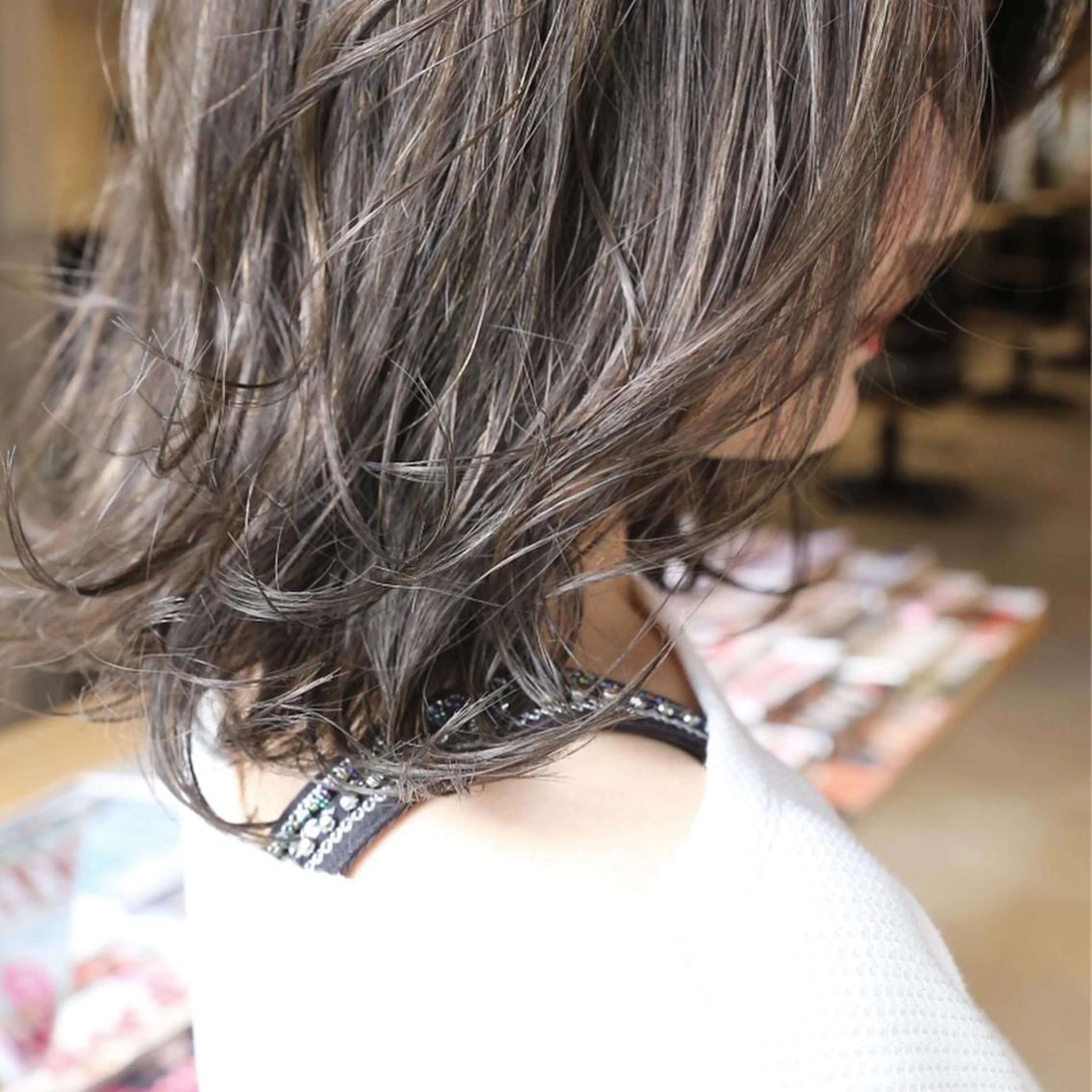 初回限定価格⭐️ハイライトカラー＋カットの写真