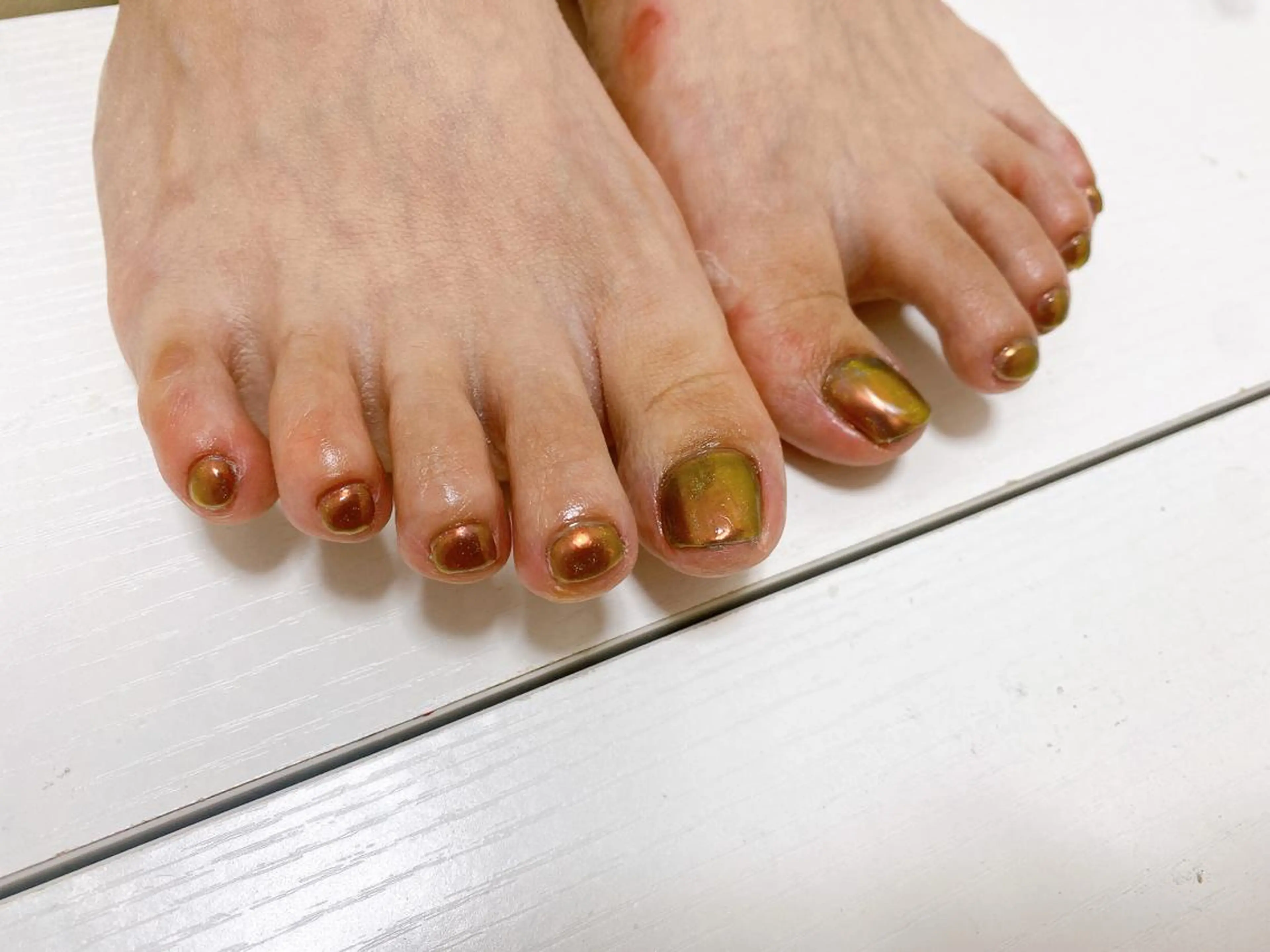 ネイル オーロラネイル フラワーネイル フットネイル フレンチネイル ジェルネイル mogunail &blowのネイルデザイン