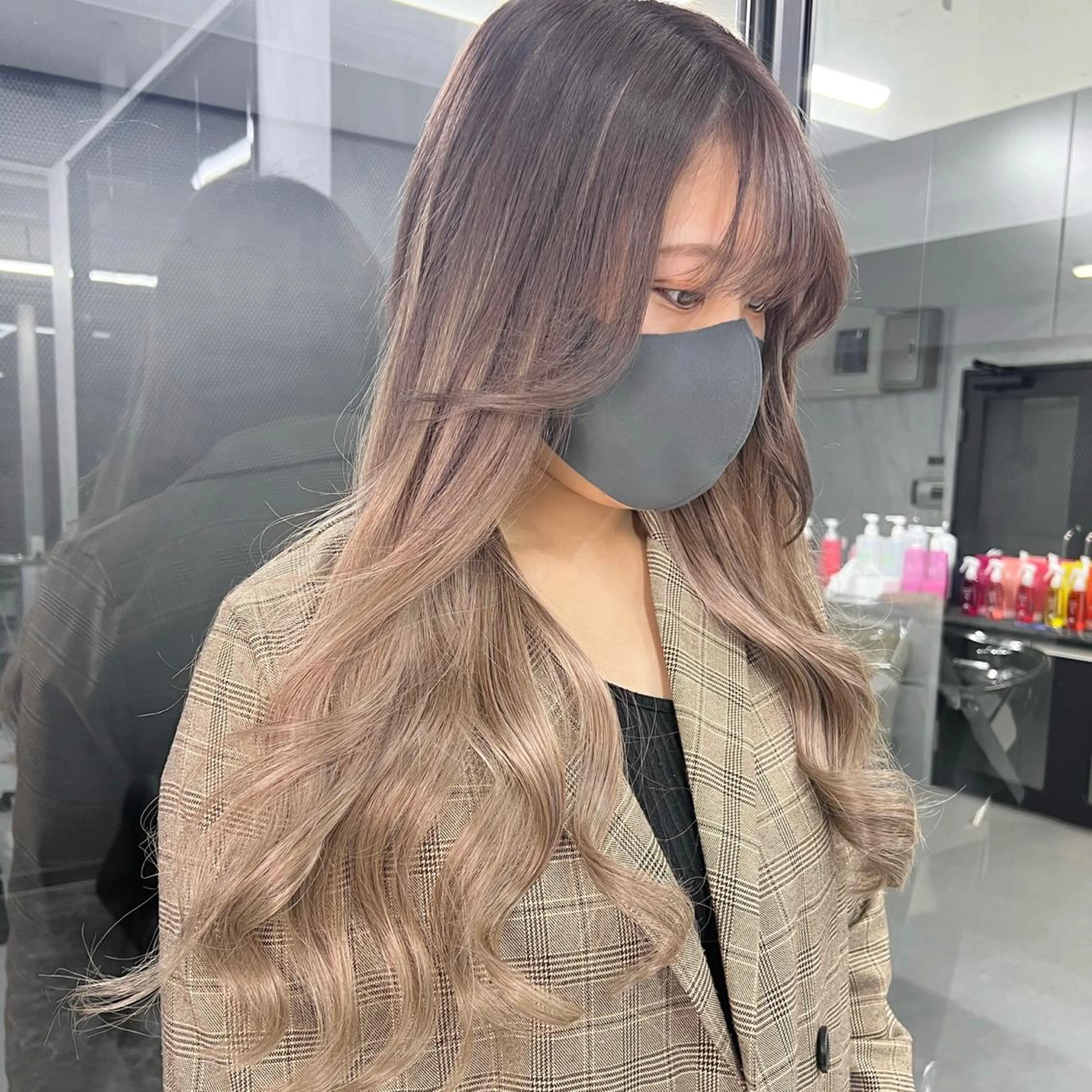 ロング カラー シールエクステ ハイトーンカラー エクステ ヘアカラー エクステ シールエクステ特化 ハイトーン、NANAのヘアスタイル