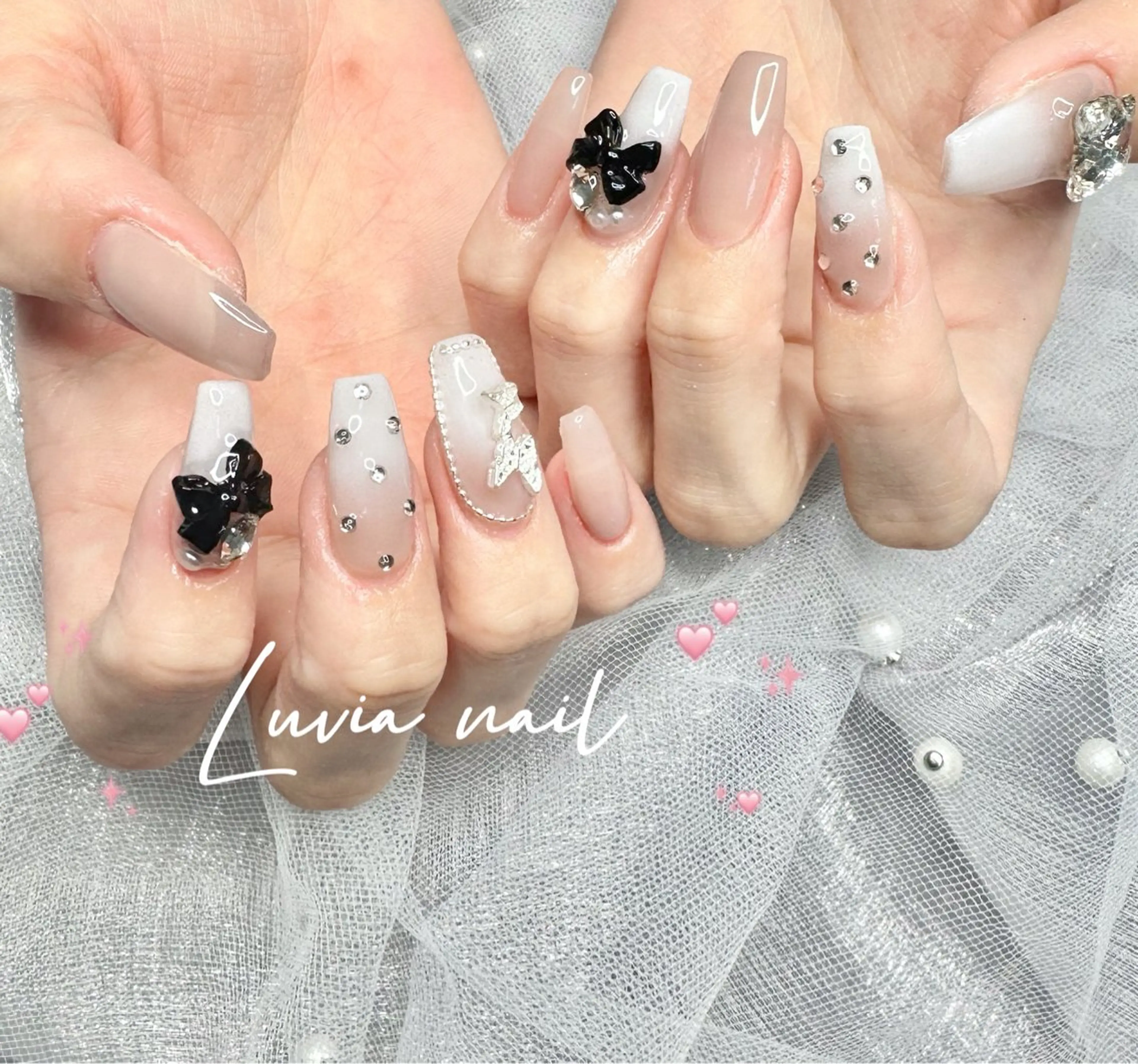 ネイル 🎀Luvia ワンホンネイル💫のネイルデザイン