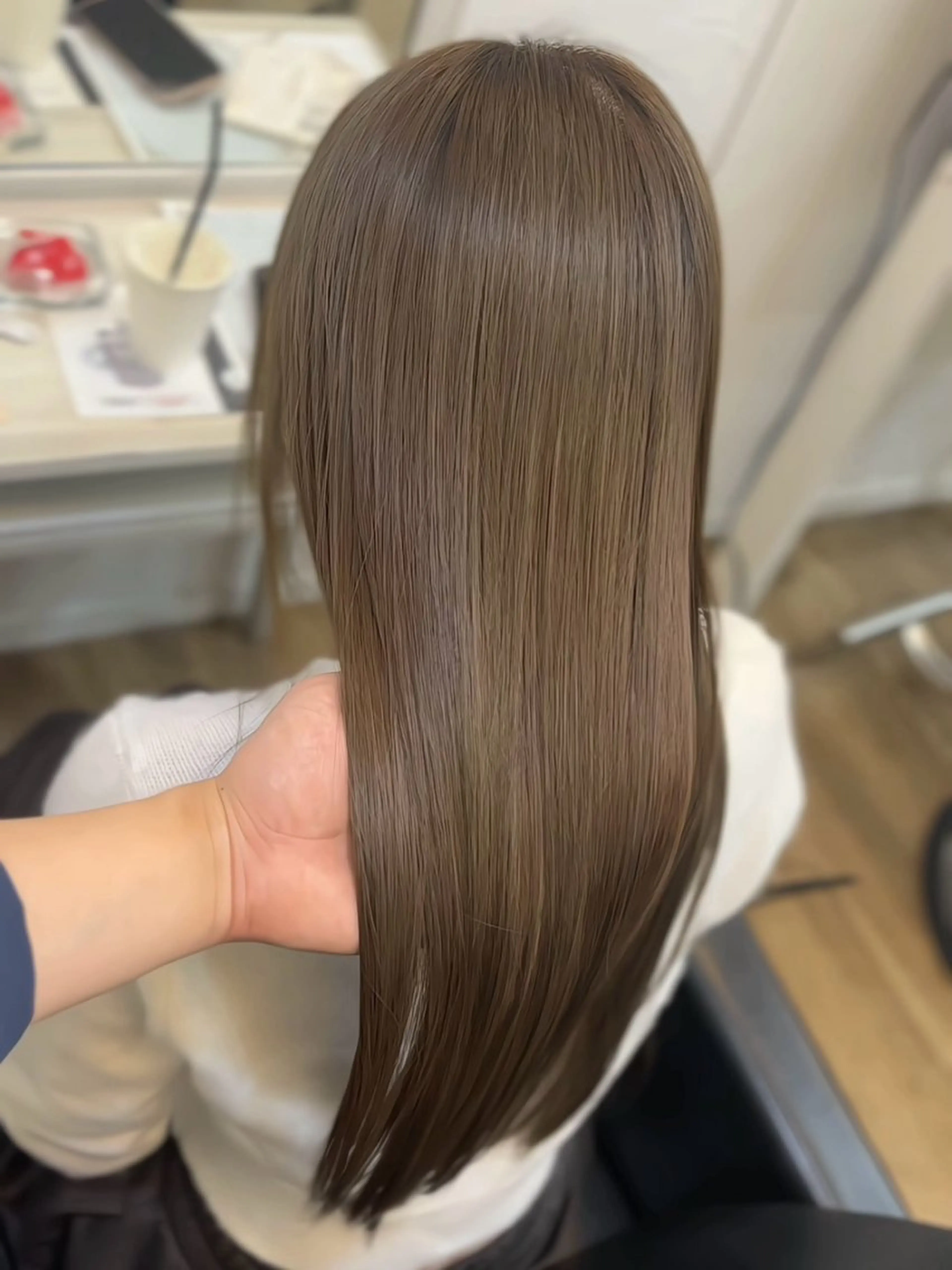 ロング カラー トリートメント トリートメント ブリーチなしベージュ 特化 松村 茶屋町のヘアスタイル