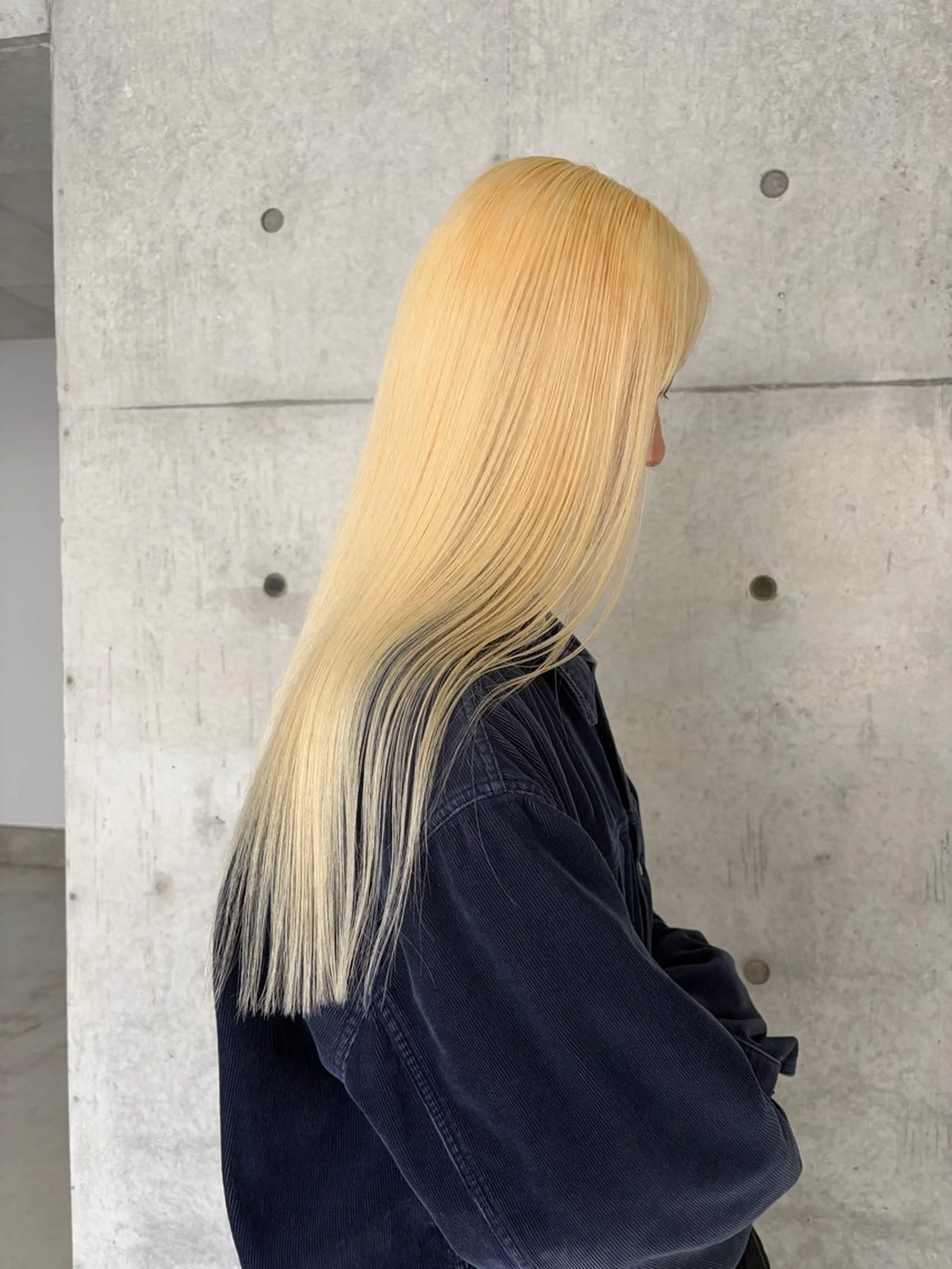 ロング カラー ブリーチ 抜きっぱなしブロンド 🌈前田 潤 /ショート/パーマのヘアスタイル