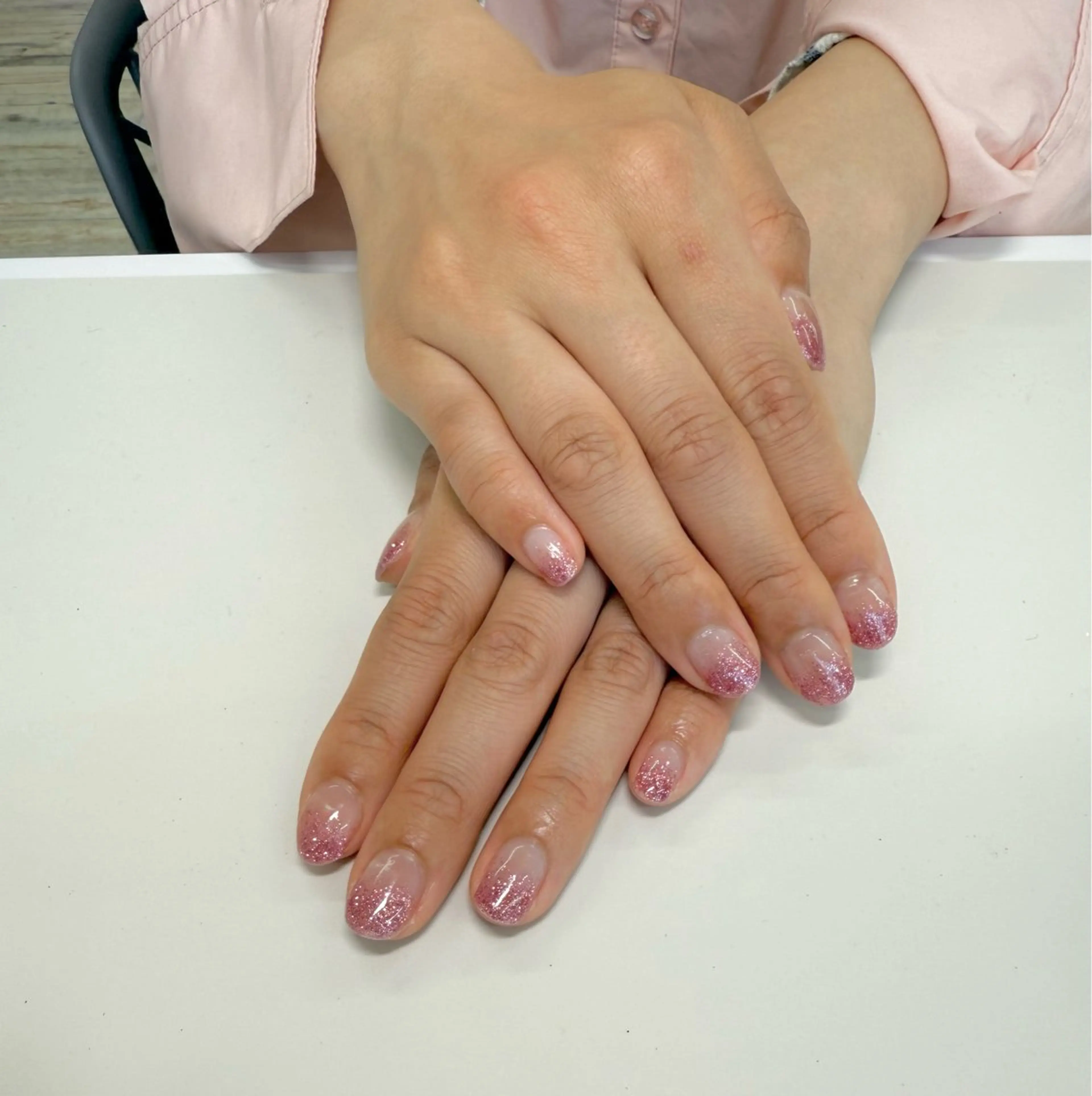 ネイル グラデーション ラメ(グリッター) ラメグラデーション LUCY 心斎橋/ Mei🌷のネイルデザイン