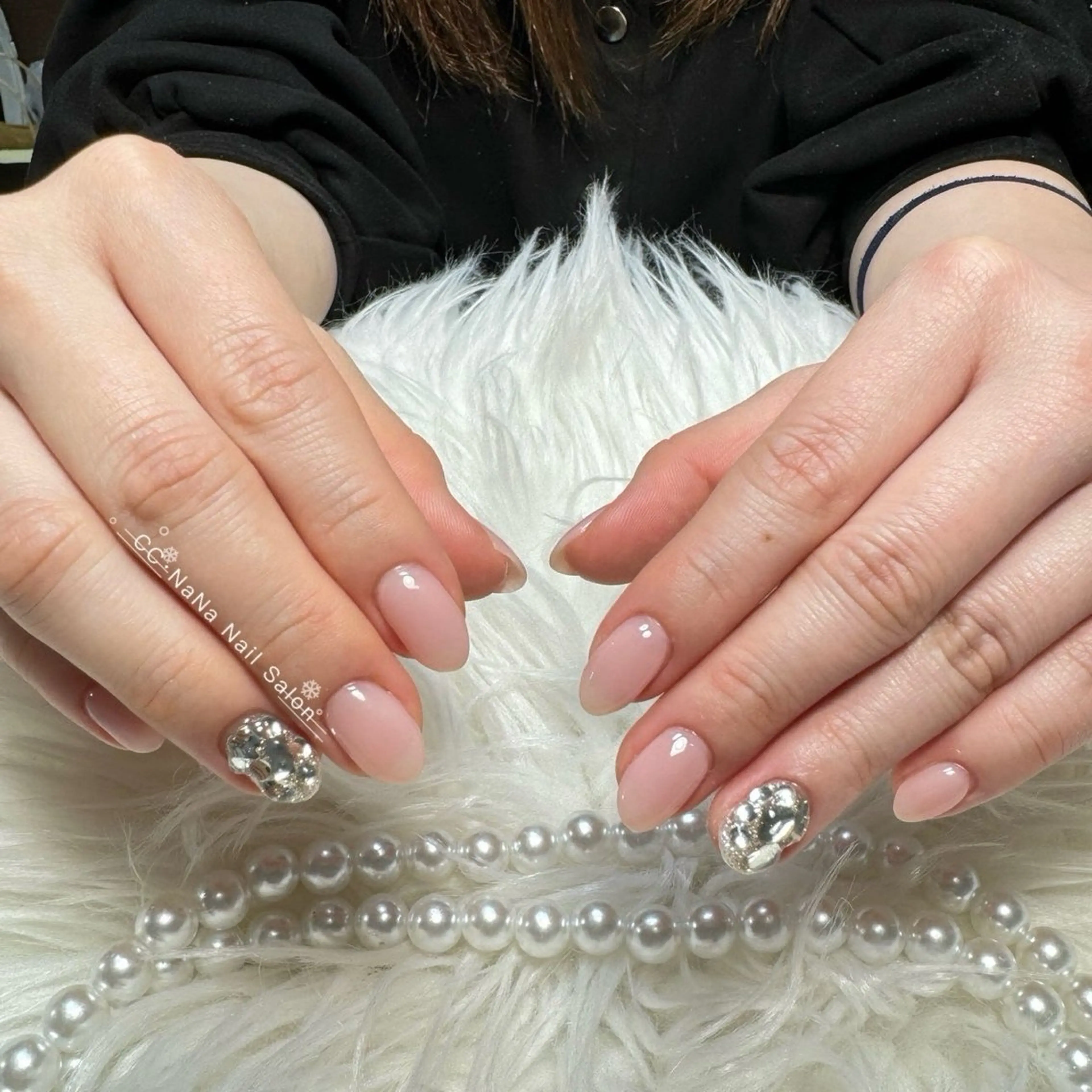 ネイル チークネイル フラッシュネイル ハート キラキラネイル 韓国ネイル ハンドネイル 💎CC・NaNa 韓国風ネイル🌙Cのネイルデザイン
