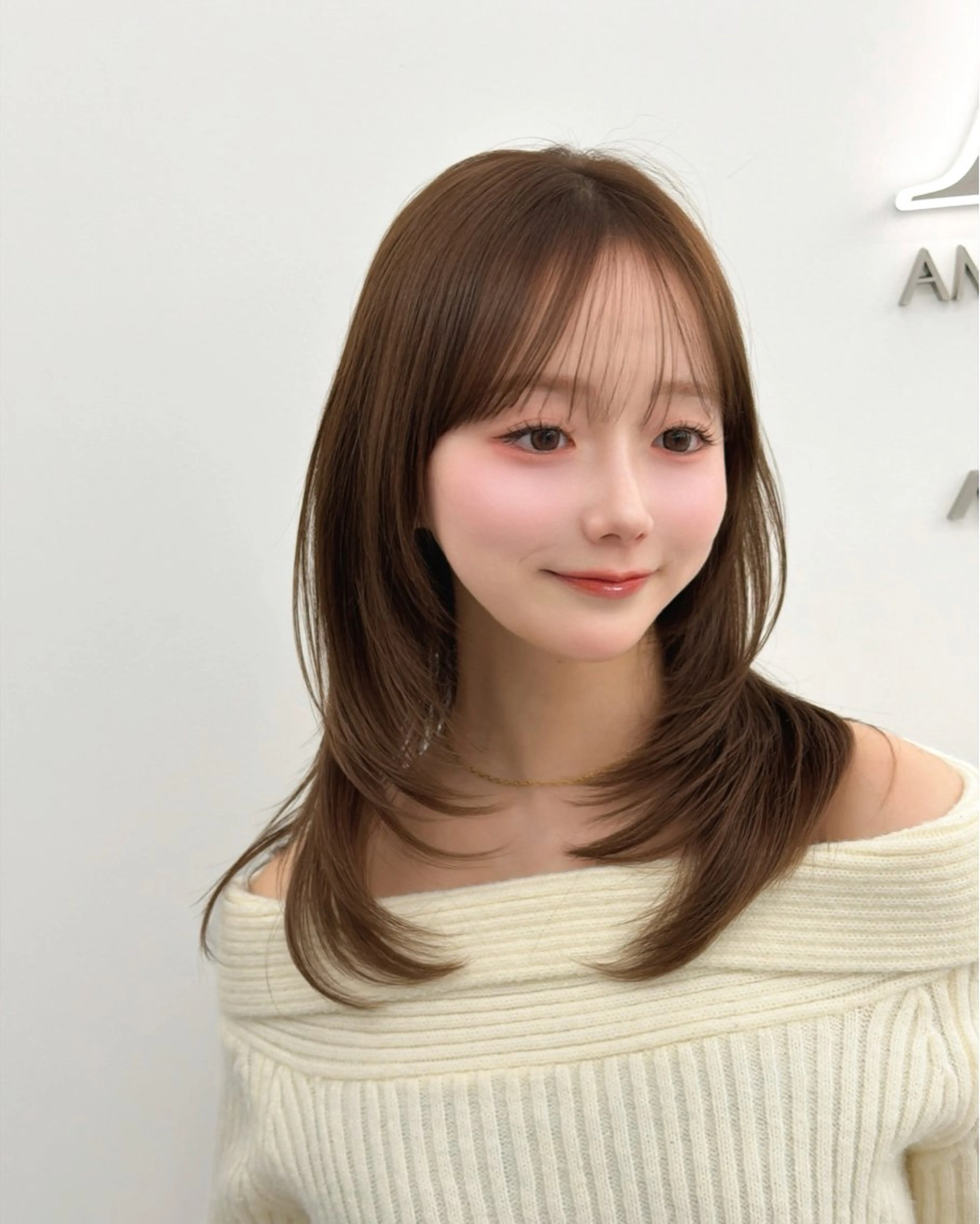 セミロング カラー 小顔カット カット ヘアカラー トリートメント 顔周り特化/韓国ヘア /レイヤー/吉野幸大のヘアスタイル