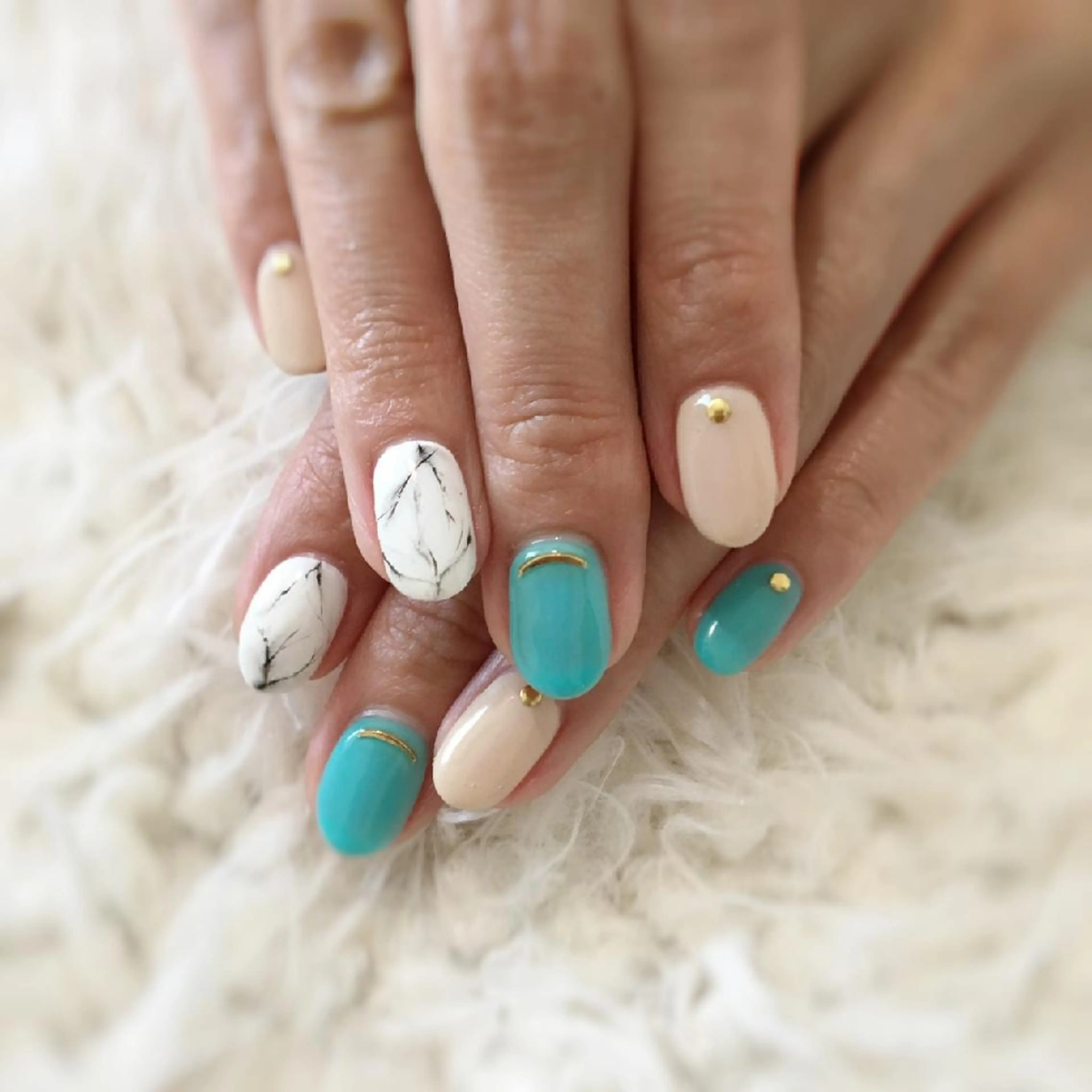 ネイル 近藤 美春のネイルデザイン