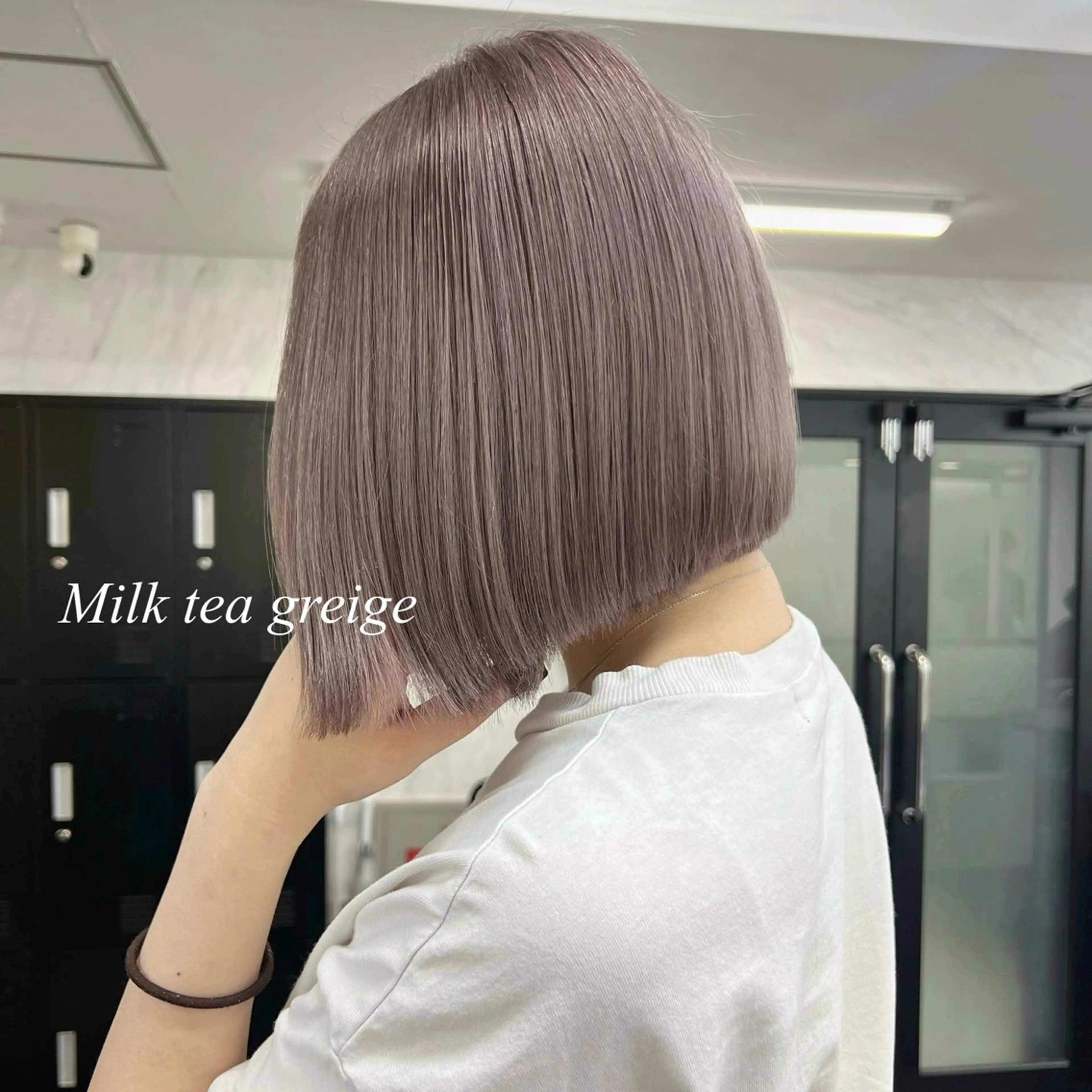 ミディアム カラー シールエクステ ハイトーンカラー エクステ ヘアカラー シールエクステ特化 ハイトーン、NANAのヘアスタイル